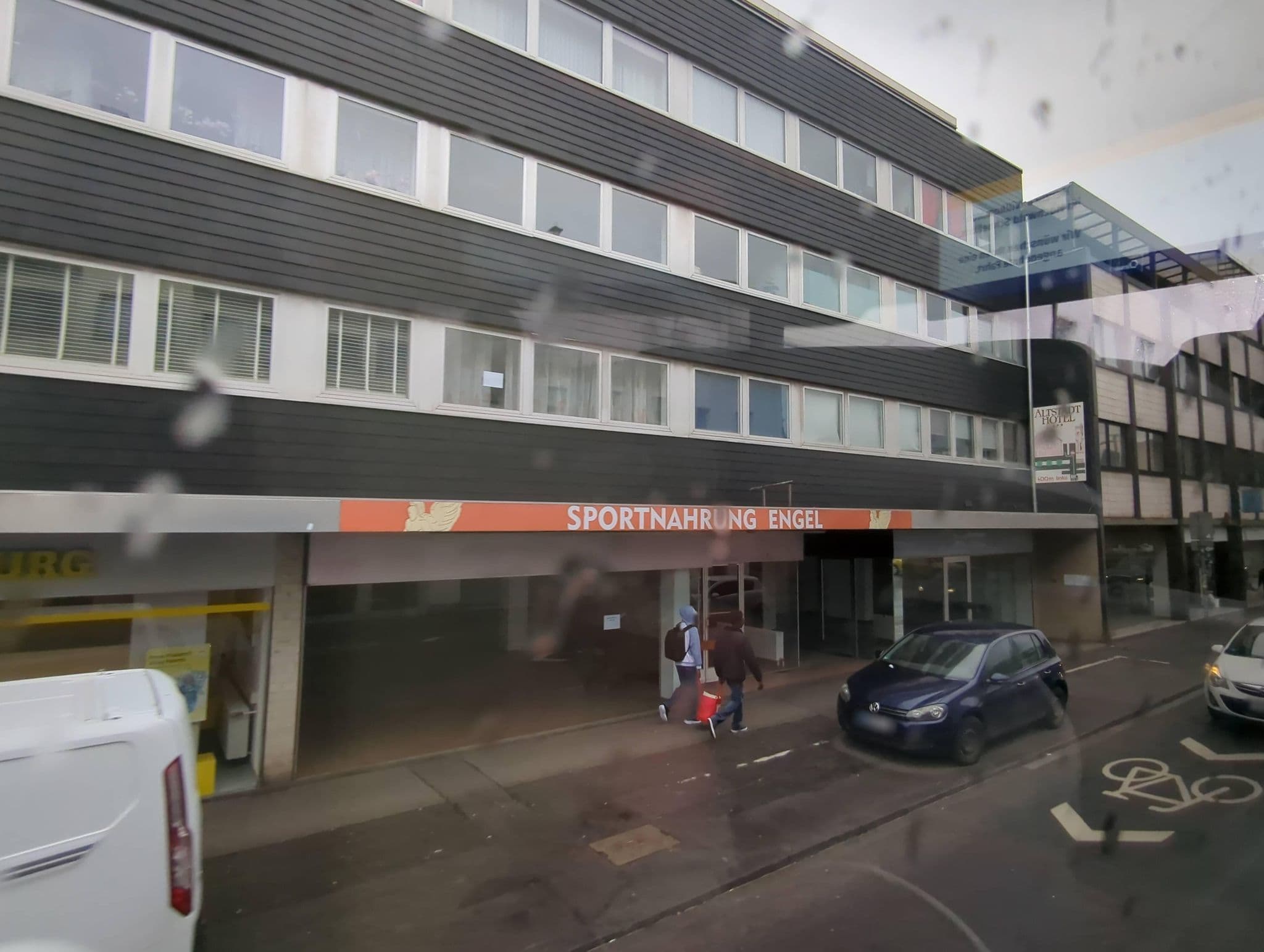 Street view near ante porta - DAS STADTHOTEL, Trier — © miguel_andrade (CC BY-SA · Mapillary)