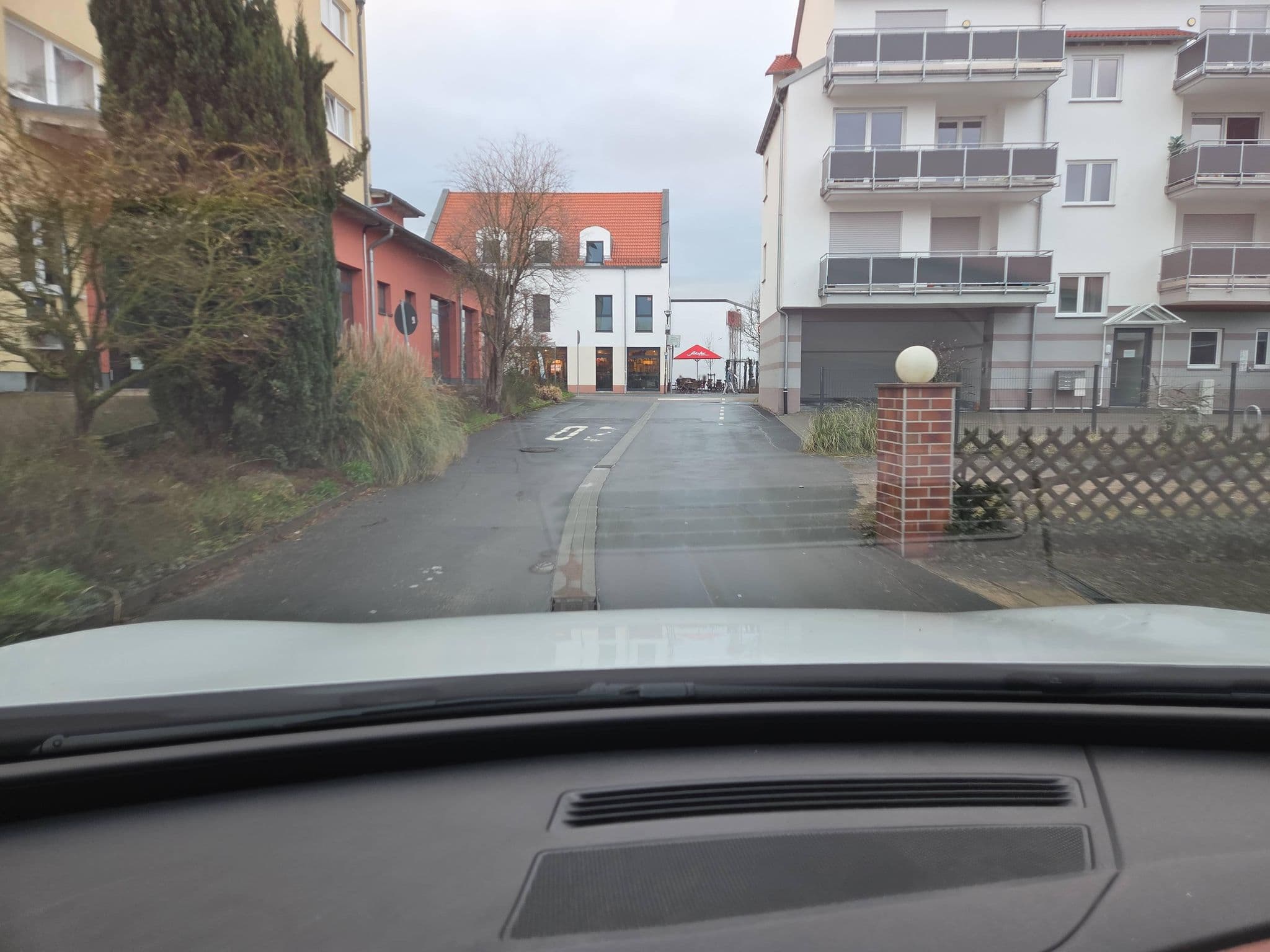 Street view near Villa Sofie, Heusenstamm — © MJ2026 (CC BY-SA · Mapillary)