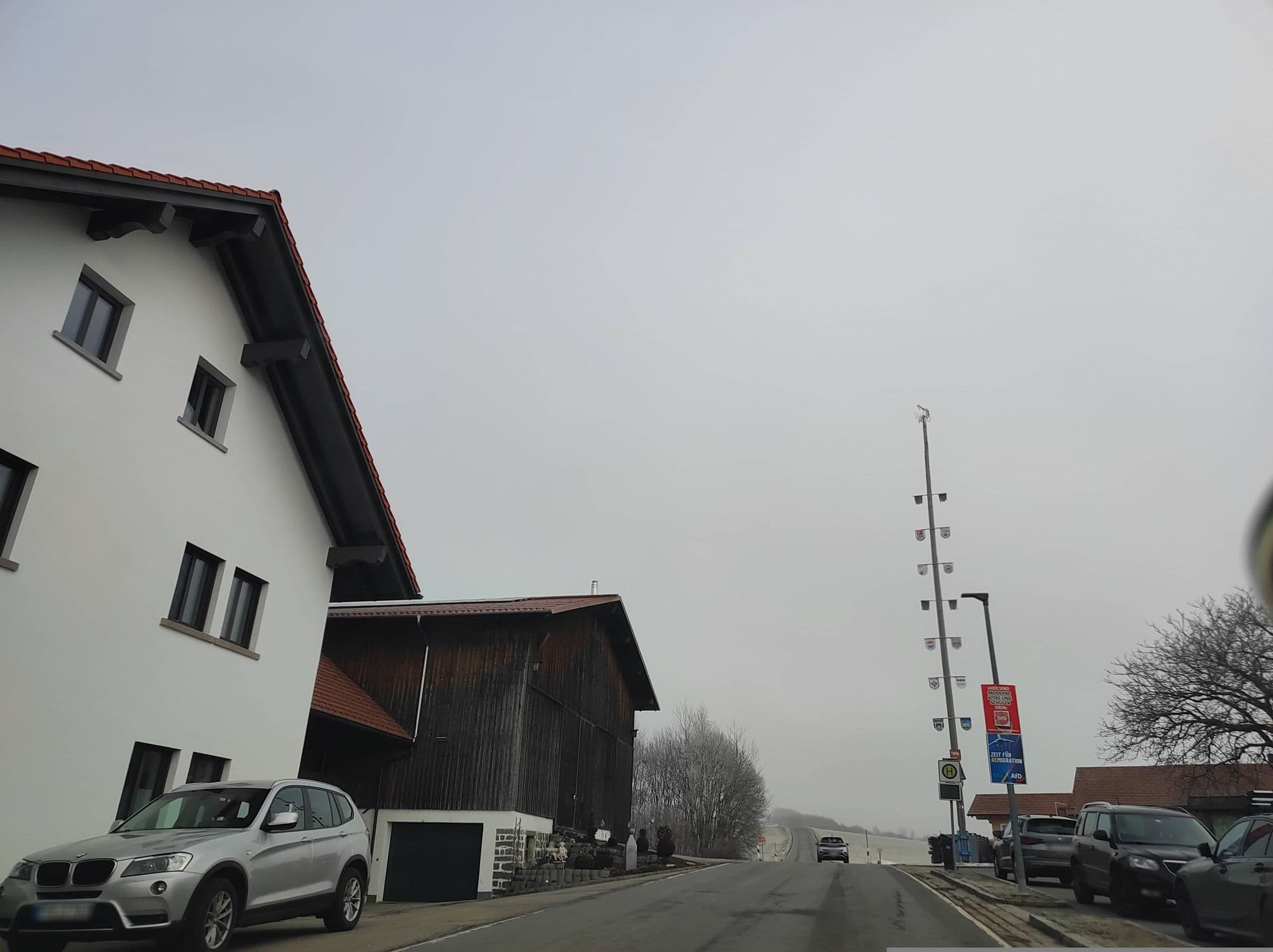 Street view near Gasthof Pension Breit, Hinterschmiding — © msdess (CC BY-SA · Mapillary)