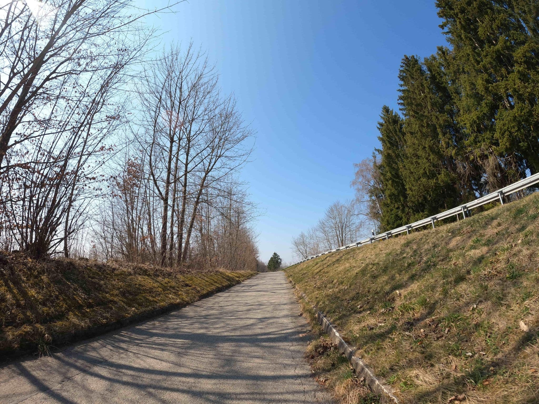 Street view near Pension Sonnenblick, Starnberg — © strubbl (CC BY-SA · Mapillary)