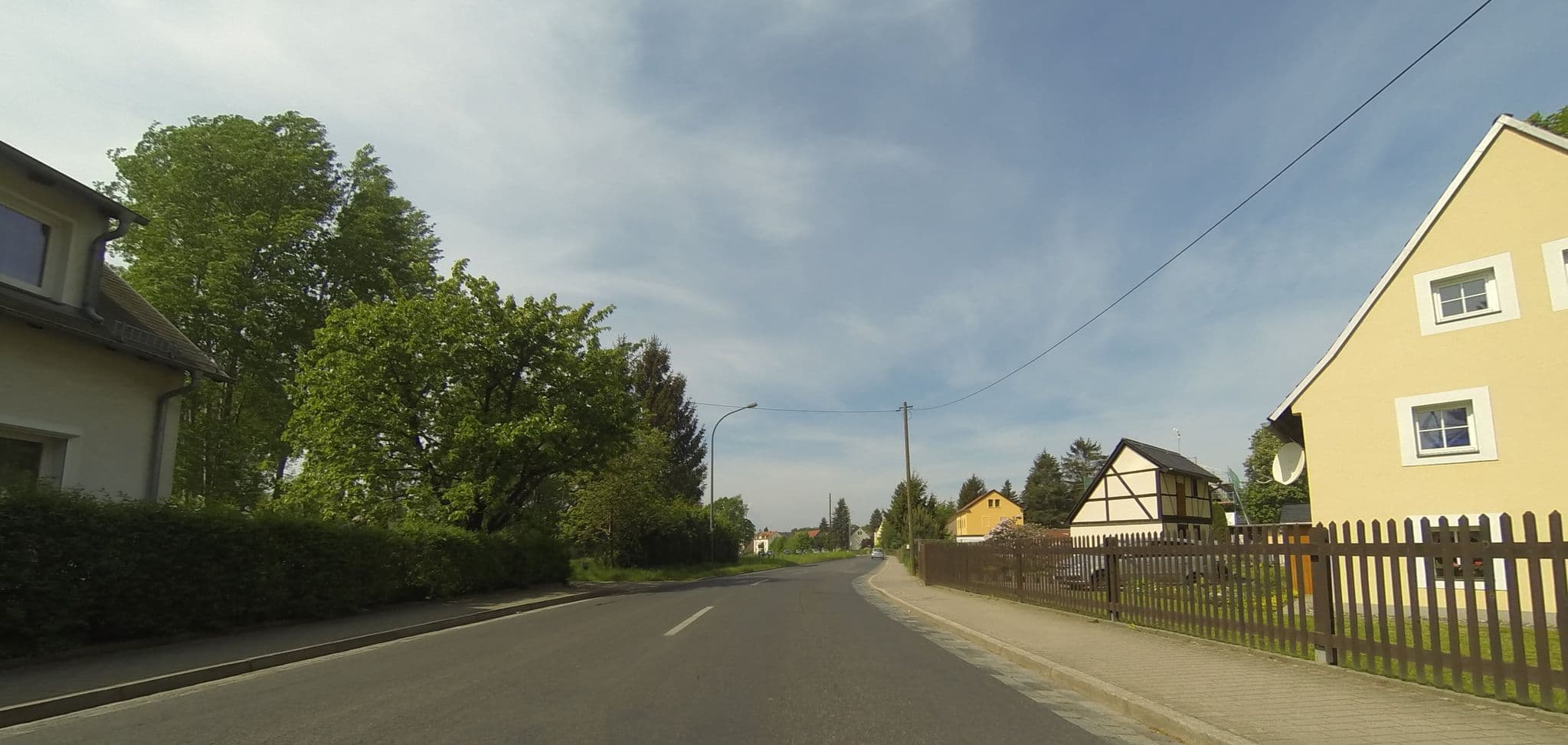 Street view near Ferienwohnung Waldidyll, Loschwitz — © utack (CC BY-SA · Mapillary)