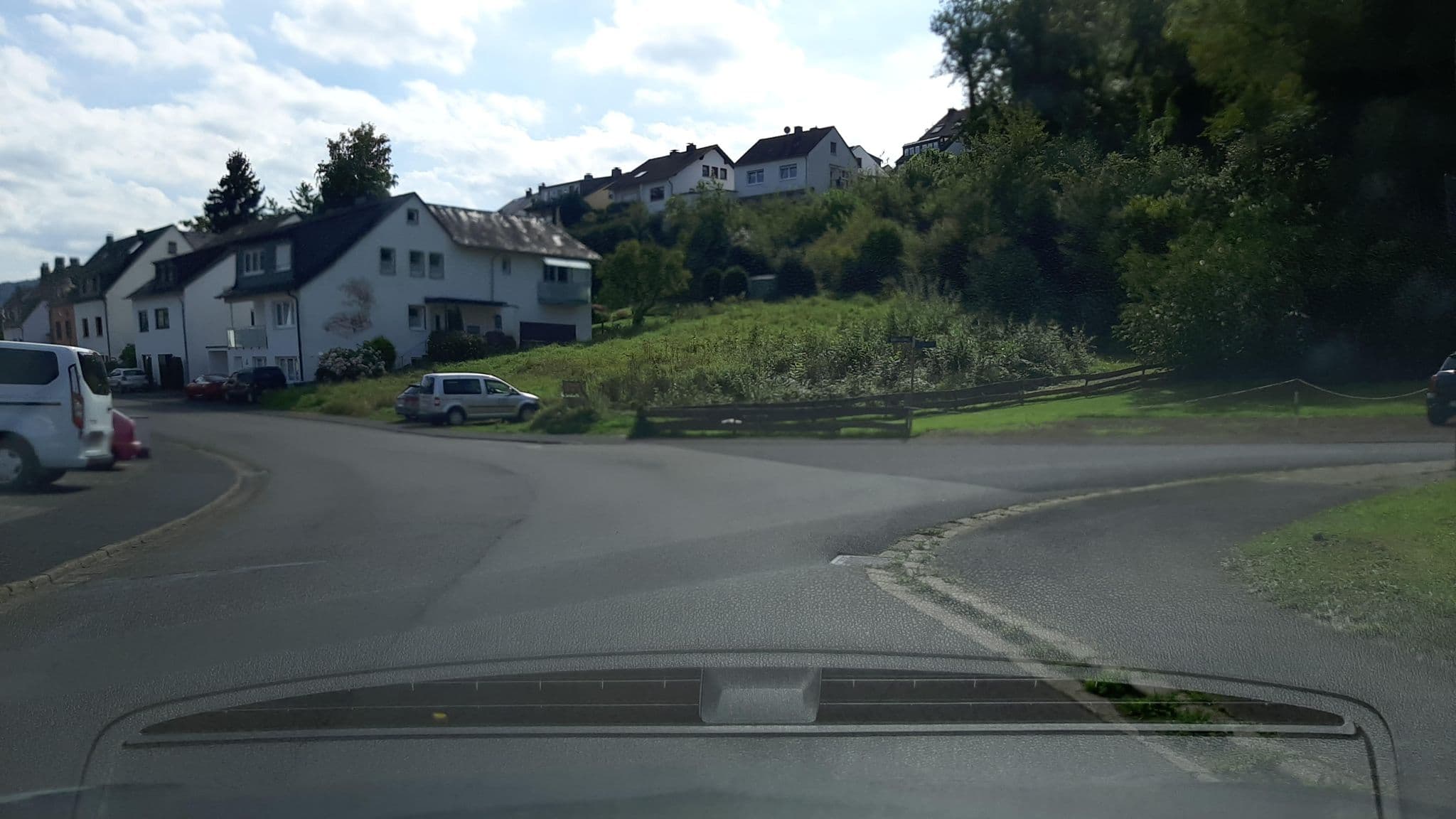 Street view near Panorama, Bernkastel-Kues — © Lowiekse (CC BY-SA · Mapillary)