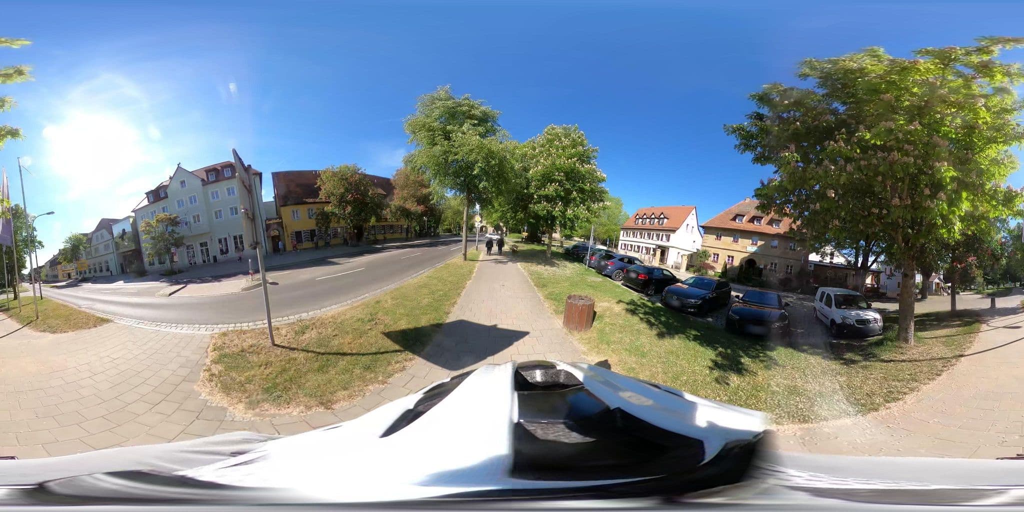 Street view near Gasthof Bezold, Rothenburg ob der Tauber — © Mobilitaetswerk (CC BY-SA · Mapillary)