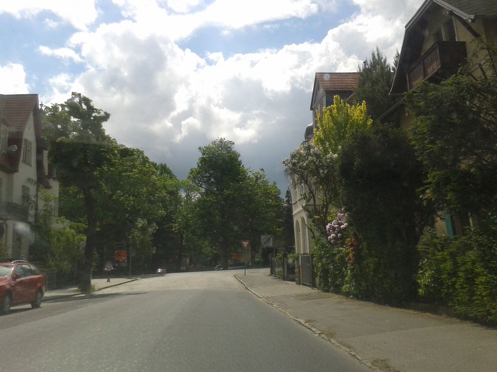 Street view near Pension Pappermann, Klotzsche — © thomas (CC BY-SA · Mapillary)