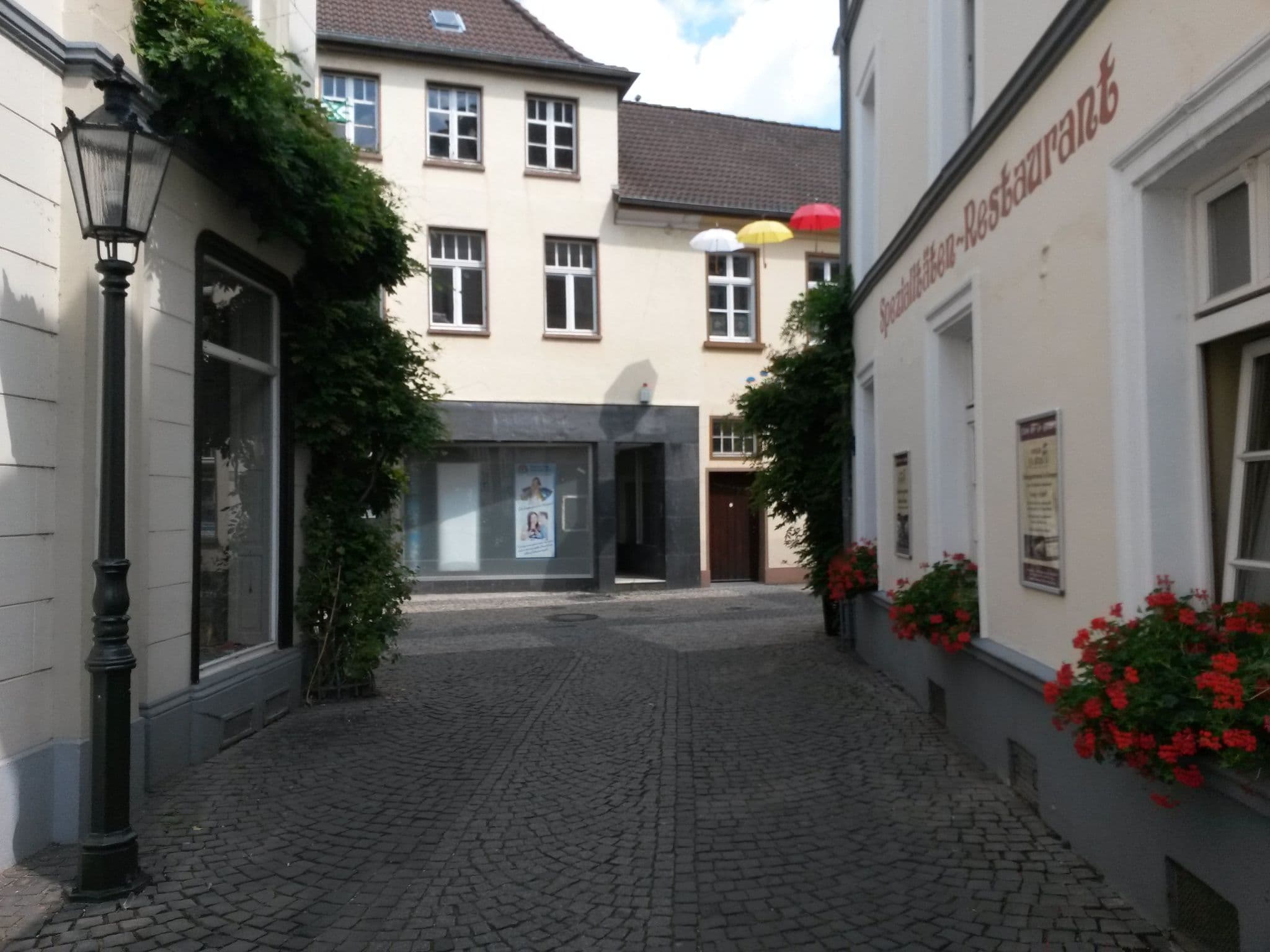 Street view near Alt Kempen, Kempen — © rausk (CC BY-SA · Mapillary)