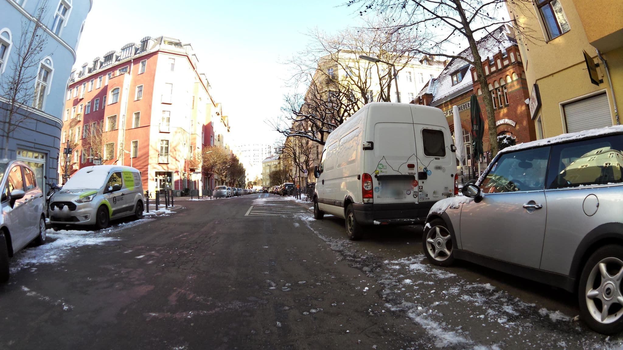 Street view near Pension Dorma, Friedenau — © moenk (CC BY-SA · Mapillary)