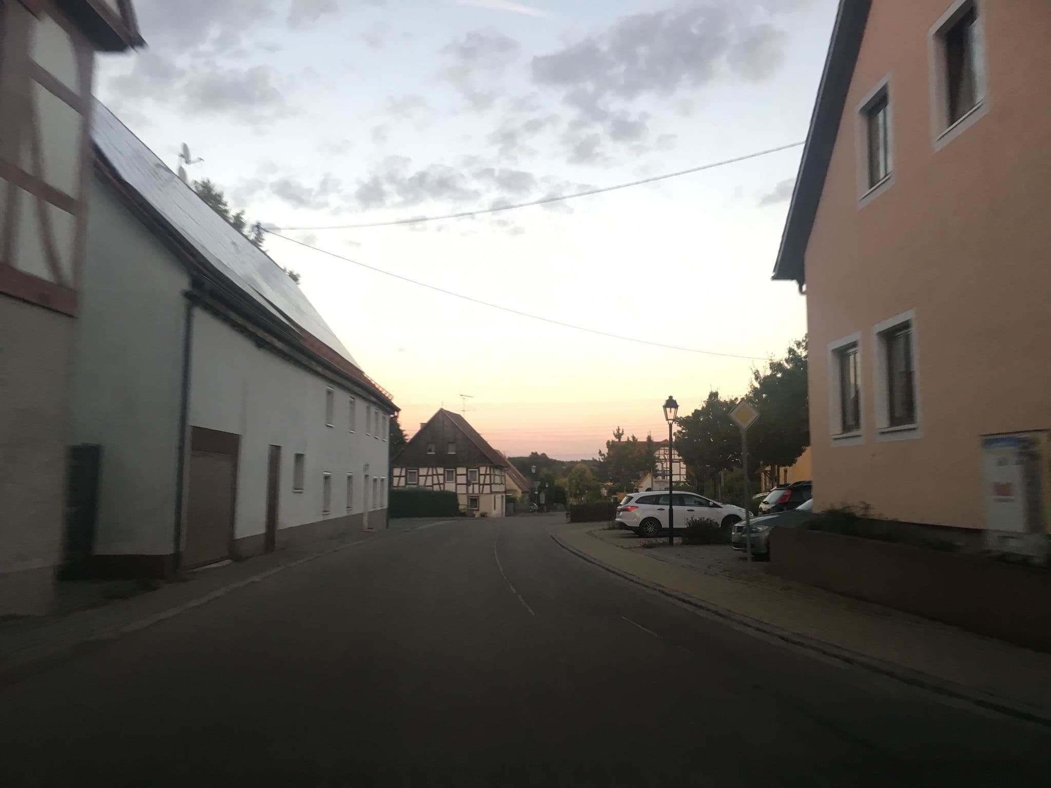 Street view near Selbstversorgerhaus Rössle, Hayingen — © descilla (CC BY-SA · Mapillary)