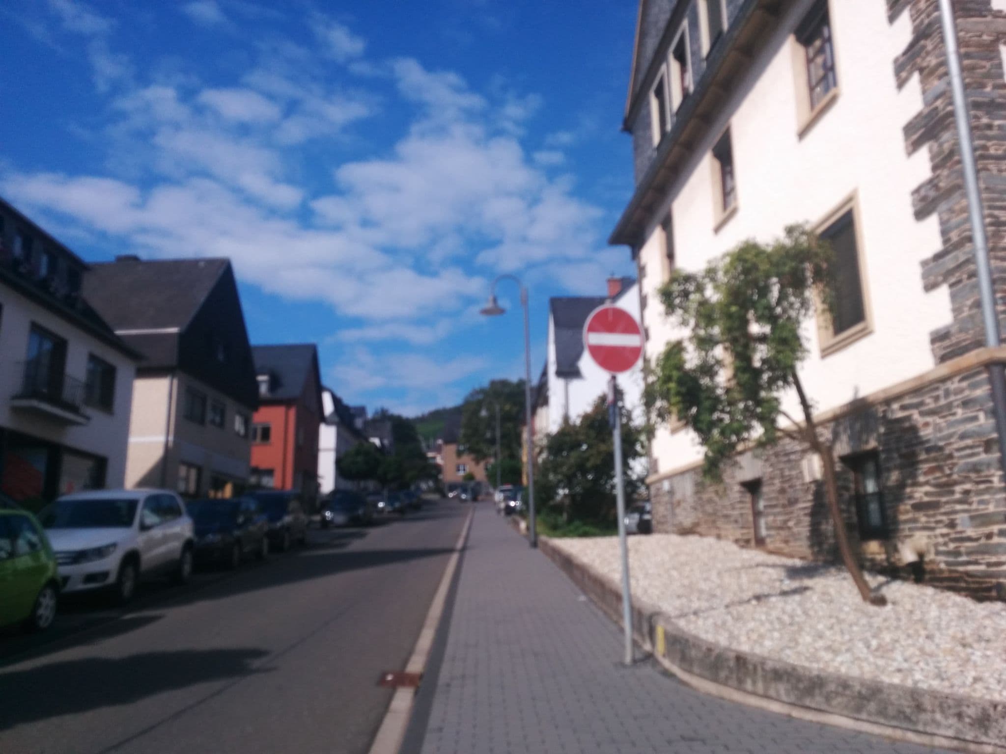 Street view near Dolce Vita, Bernkastel-Kues — © jklippel (CC BY-SA · Mapillary)