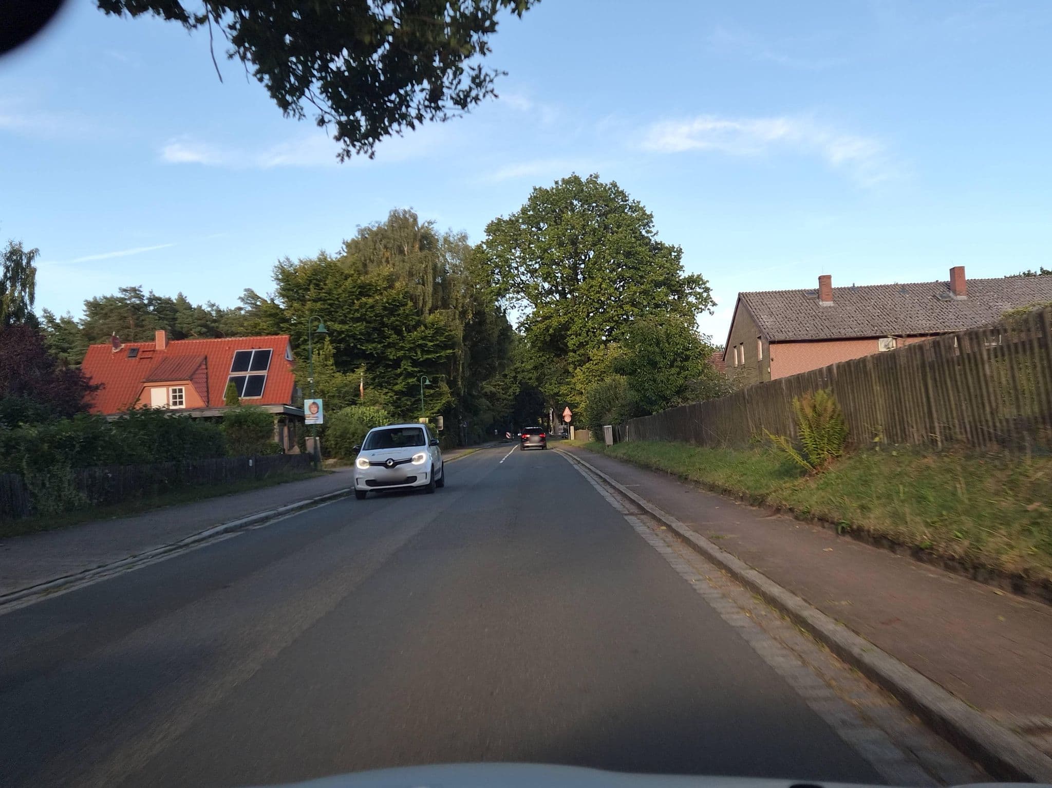 Street view near Ferienwohnung Meyer, Hanstedt — © hotteliene (CC BY-SA · Mapillary)