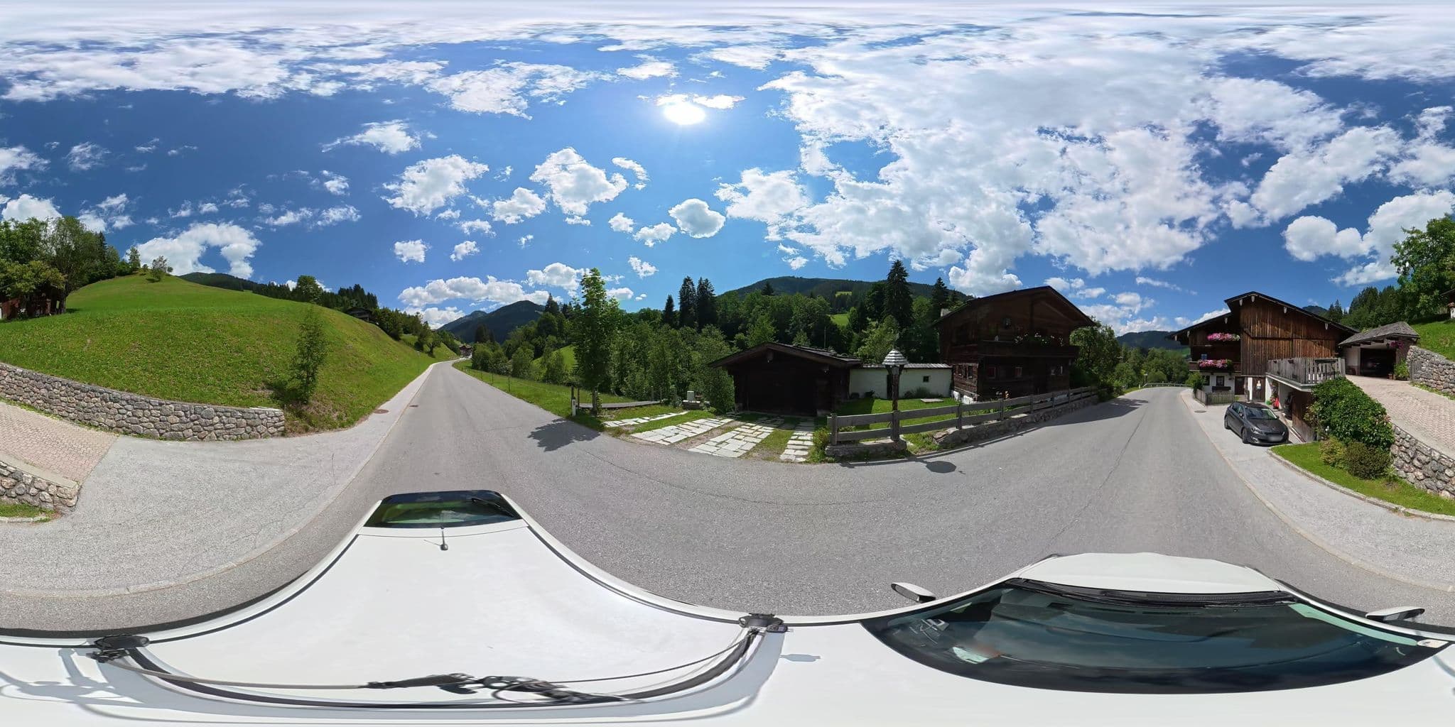 Street view near Zinnhäusl, Alpbach — © osmplus_org (CC BY-SA · Mapillary)