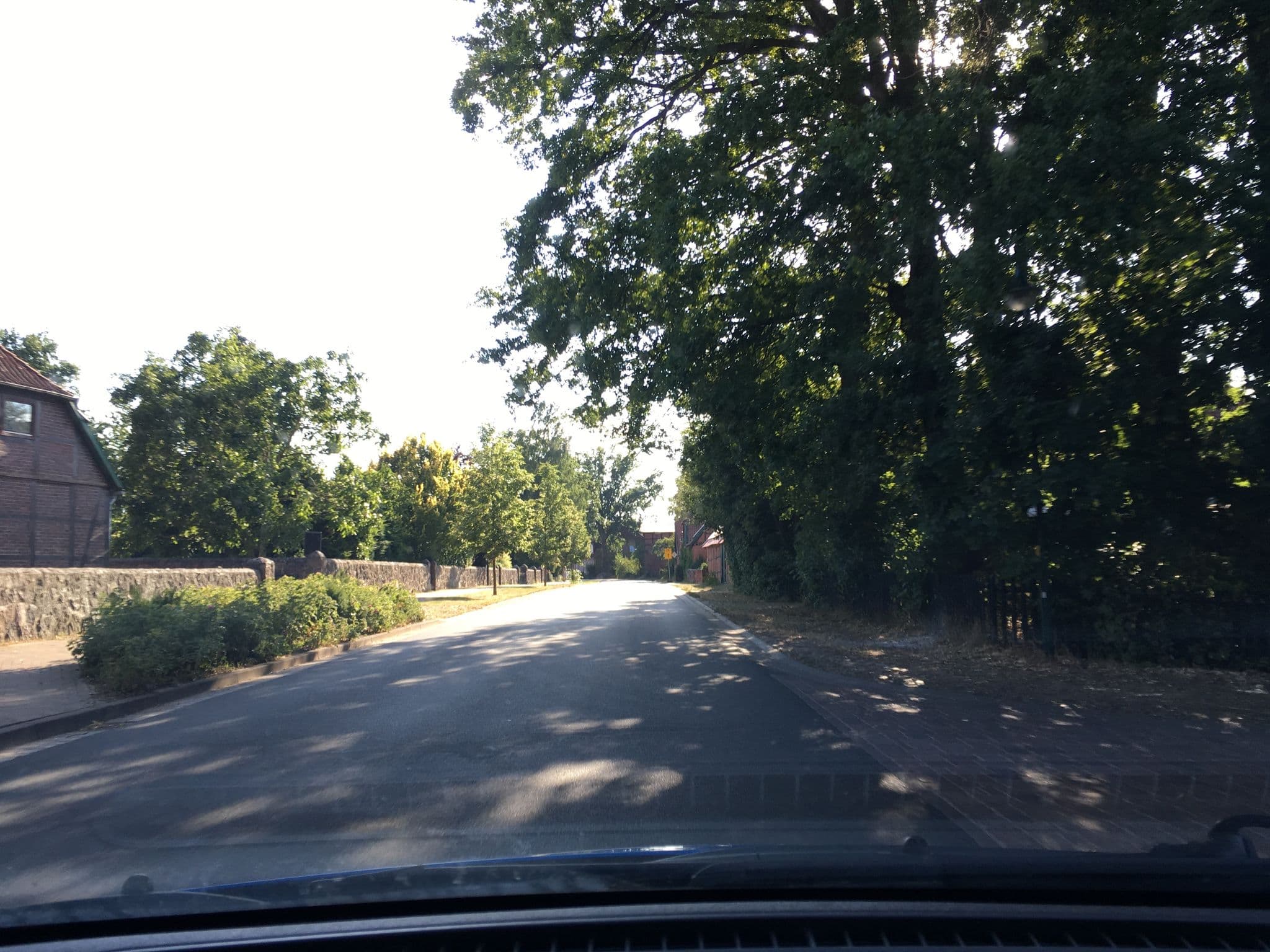 Street view near Zur Eiche - Gasthaus, Pension, Altenmedingen — © hotteliene (CC BY-SA · Mapillary)