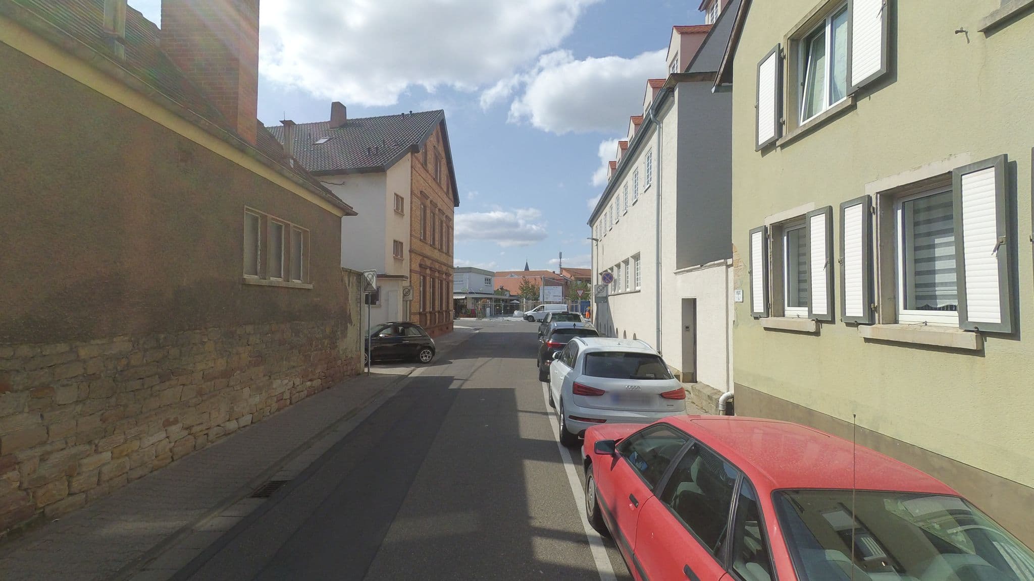 Street view near Gästehaus Elisabeth, Mutterstadt — © wegavision (CC BY-SA · Mapillary)