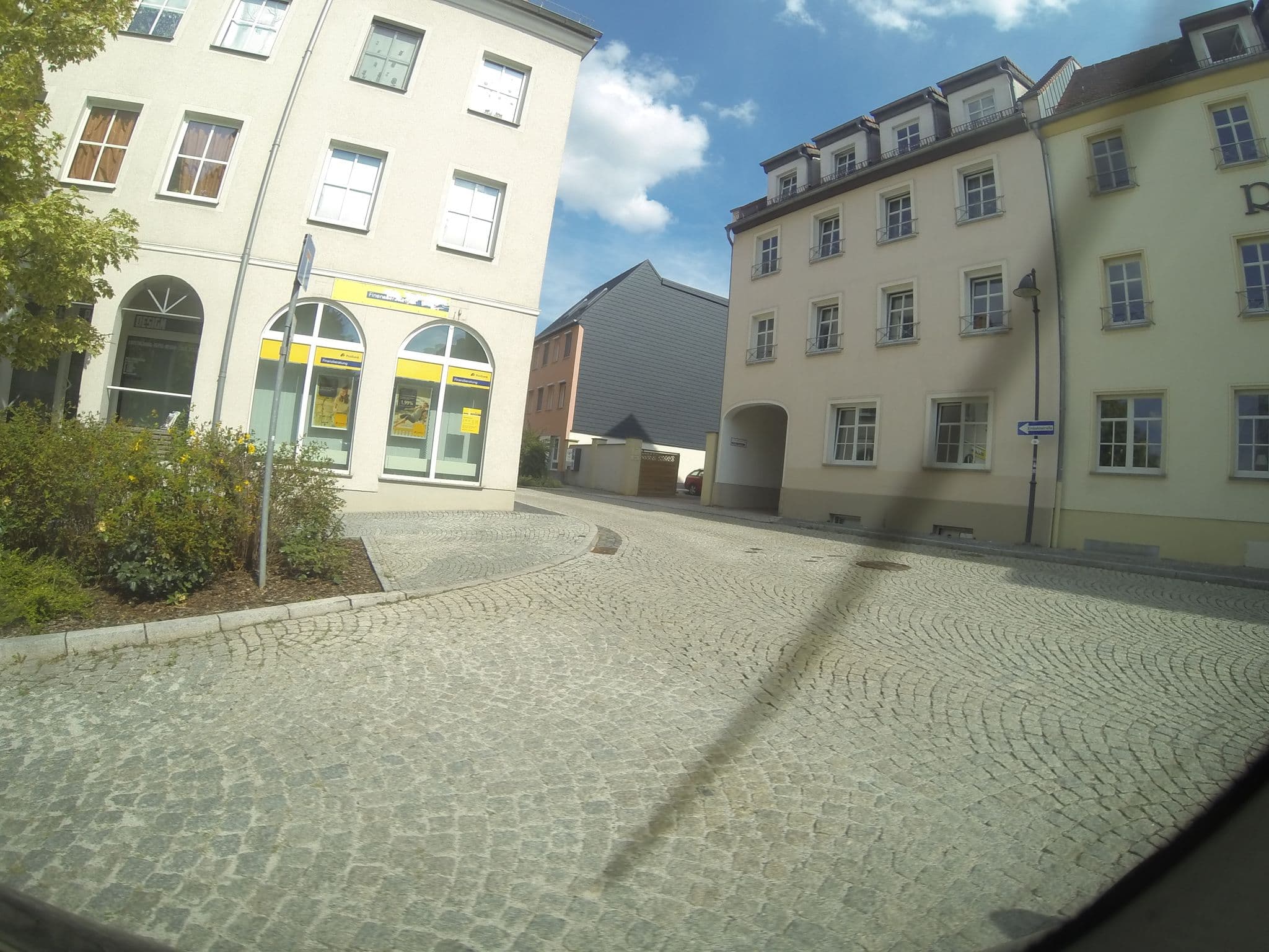 Street view near Reussischer Hof, Schmölln — © mcpic (CC BY-SA · Mapillary)
