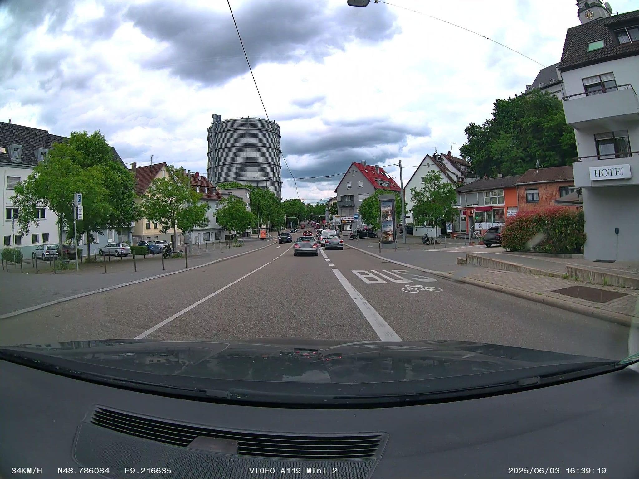 Street view near Hotel Discovery, Stuttgart-Ost — © soulcover (CC BY-SA · Mapillary)