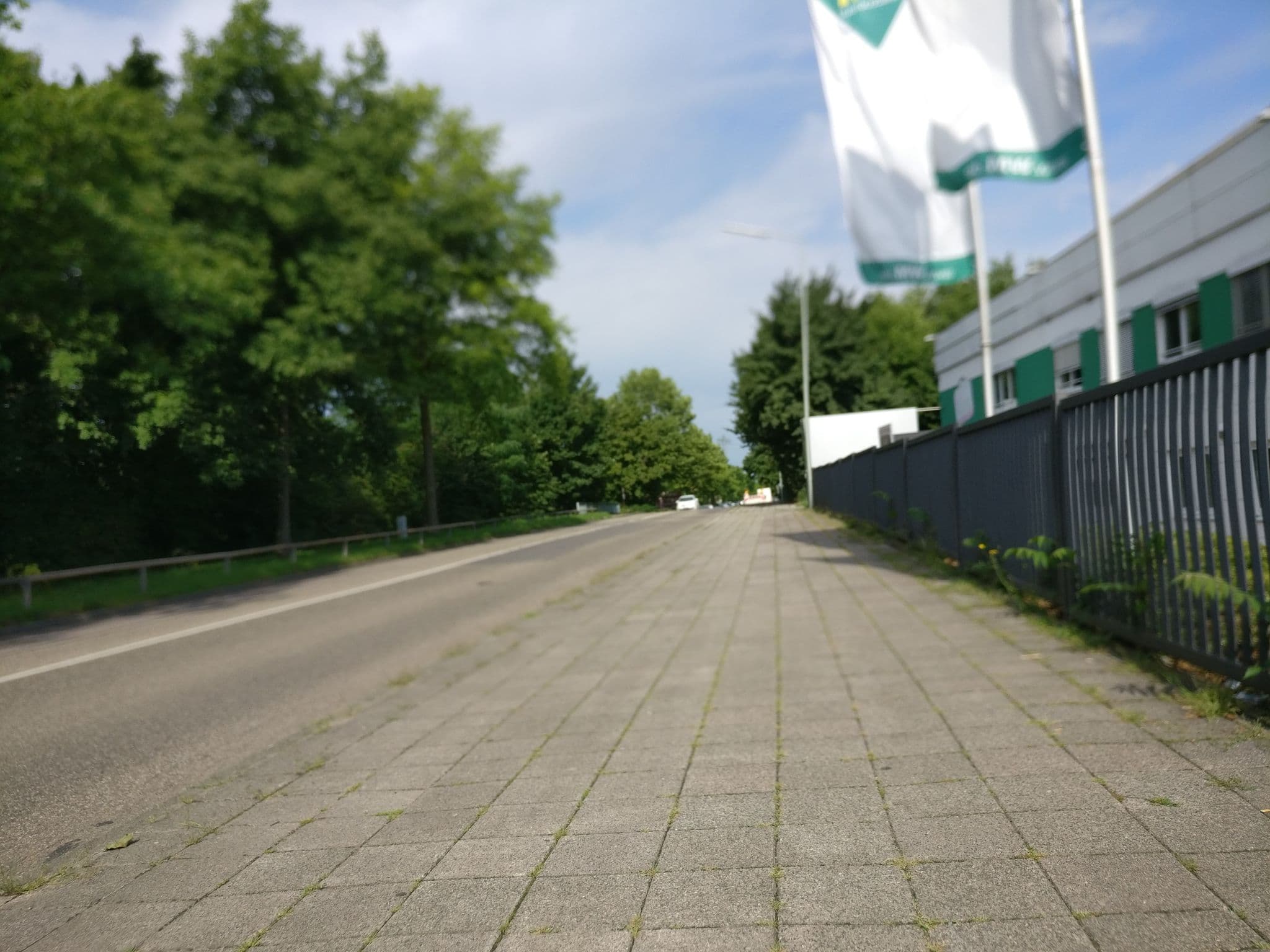 Street view near Apart Hotel, Karlsruhe — © danielzimmer (CC BY-SA · Mapillary)