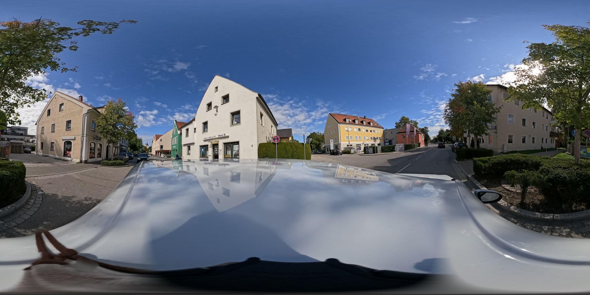 Street view near Pension Constantin, Erding — © DerSton (CC BY-SA · Mapillary)