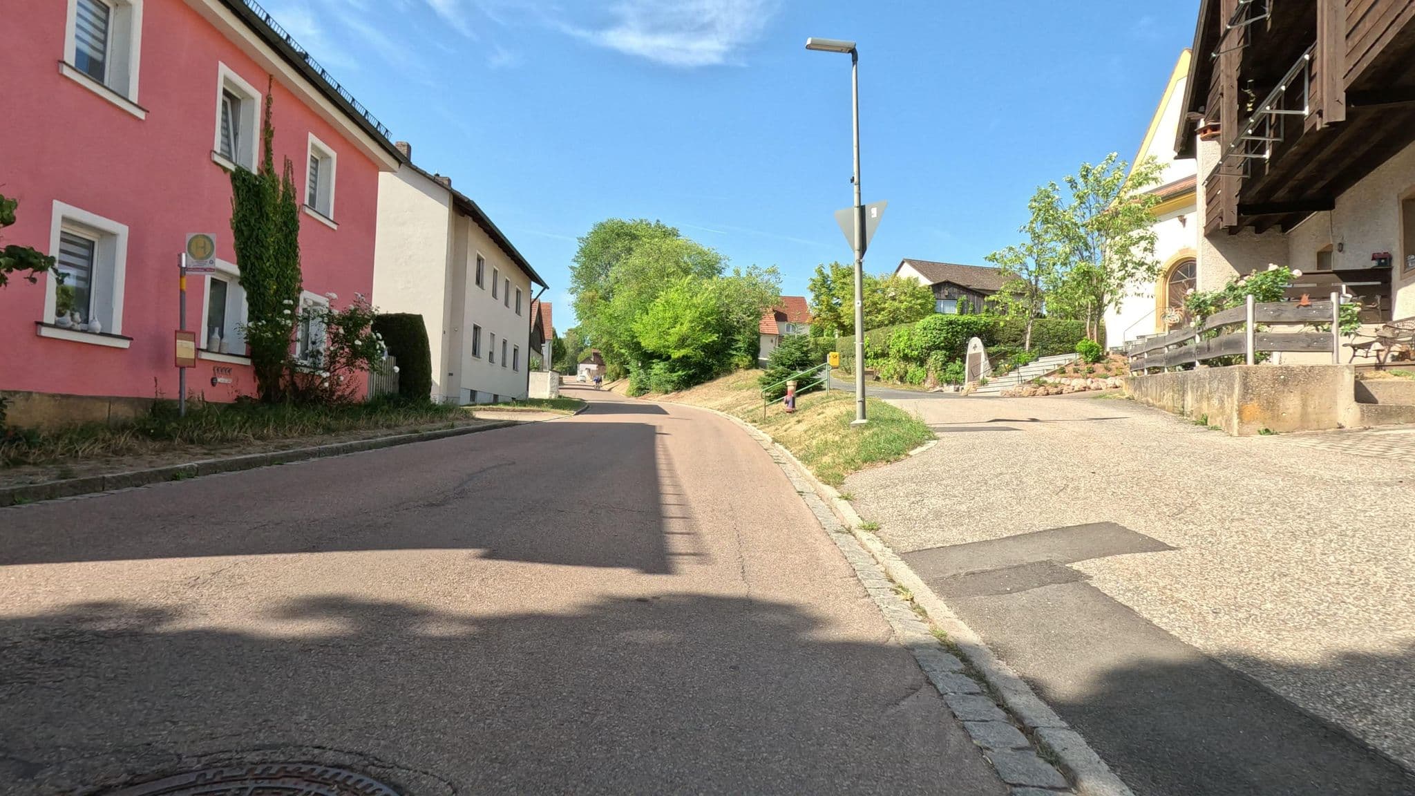 Street view near Chestnut Ranch, Freihung — © rnissl (CC BY-SA · Mapillary)