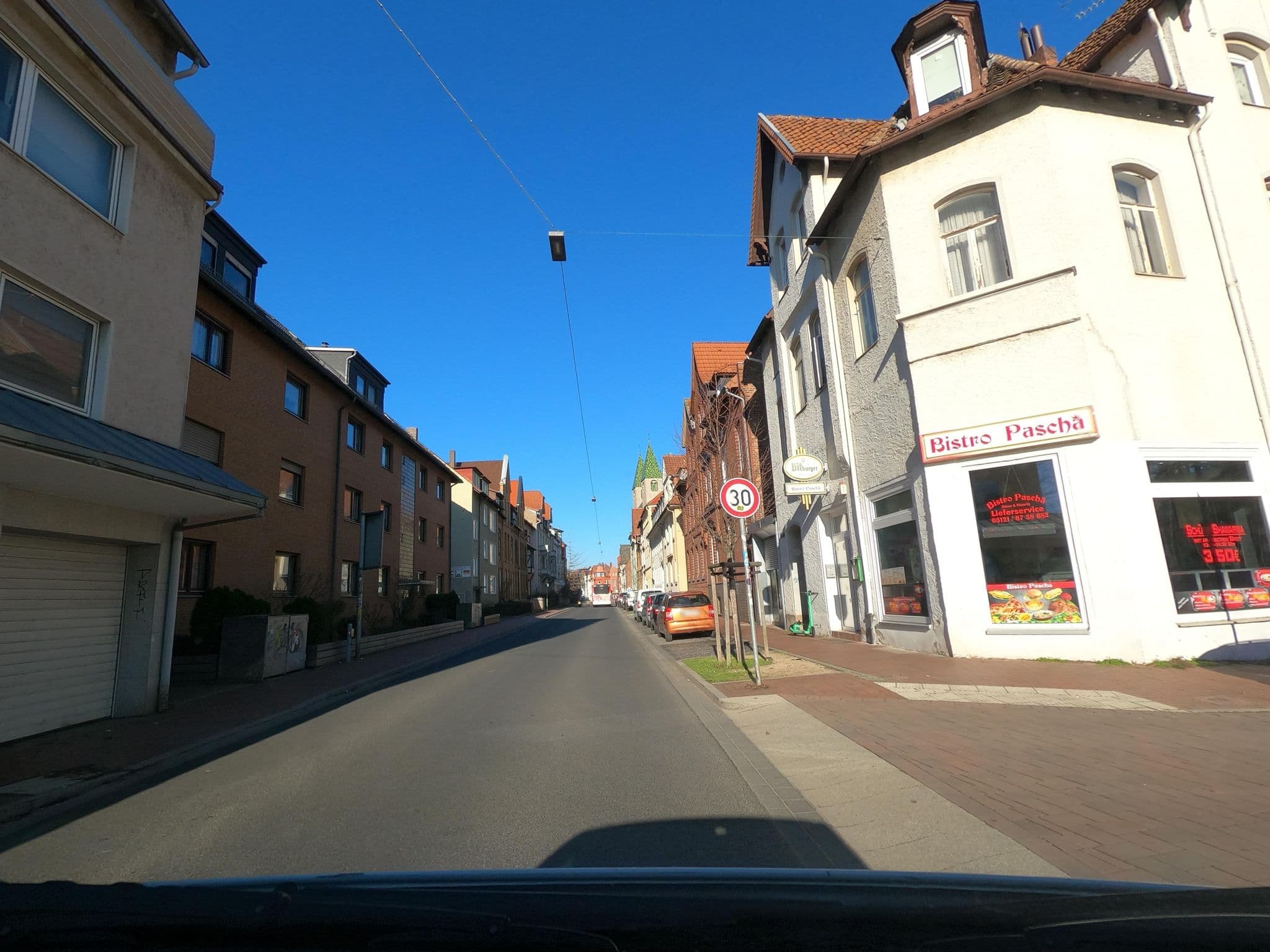 Street view near Moltkestraße 89, Hildesheim — © Langfahrer (CC BY-SA · Mapillary)