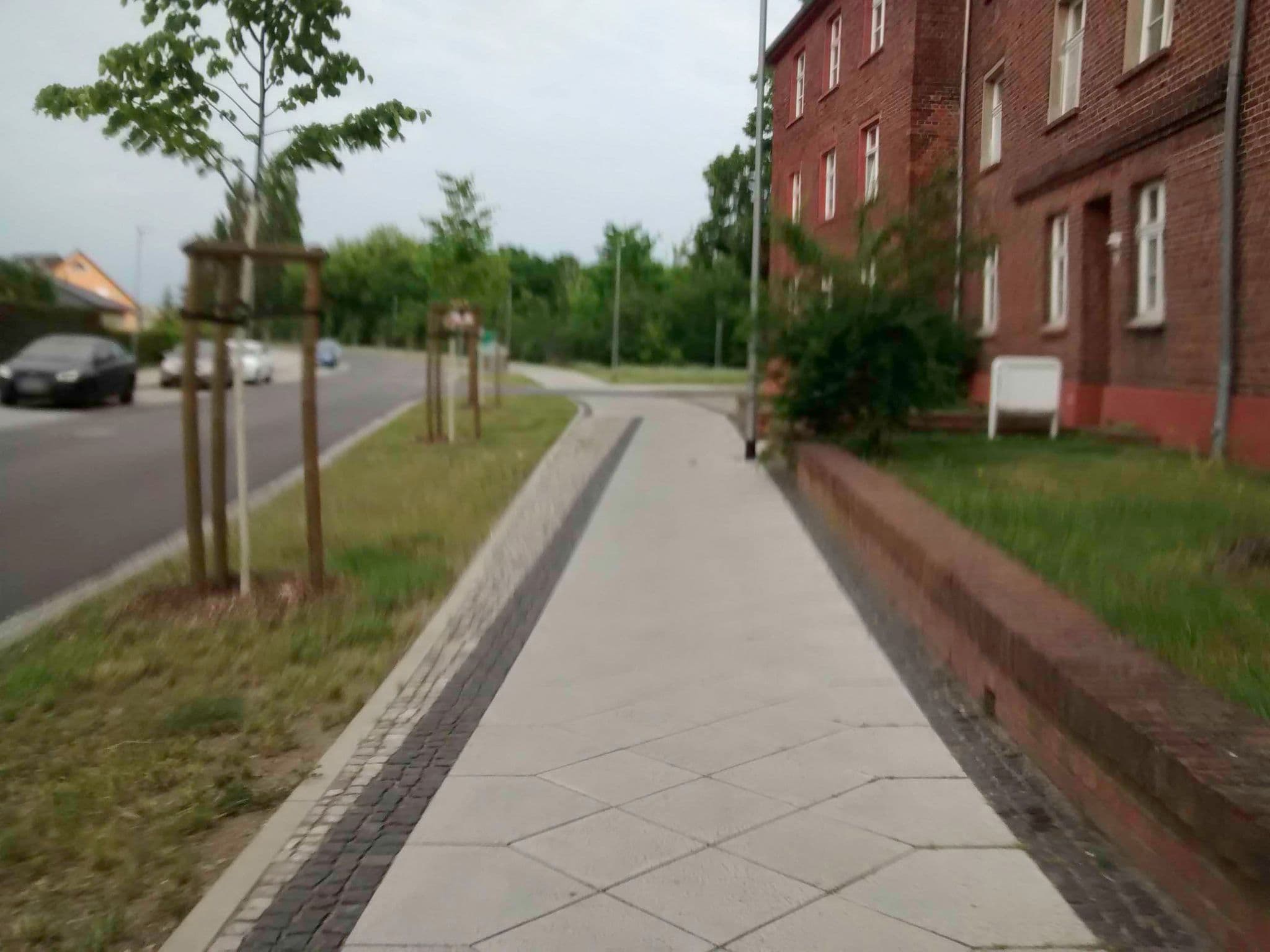 Street view near Pension zum Tivoli, Wittenberge — © didihn (CC BY-SA · Mapillary)