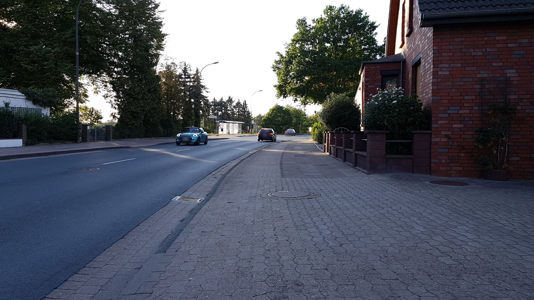 Street view near Hotel Bremer Kreuz, Achim — © hubert87 (CC BY-SA · Mapillary)