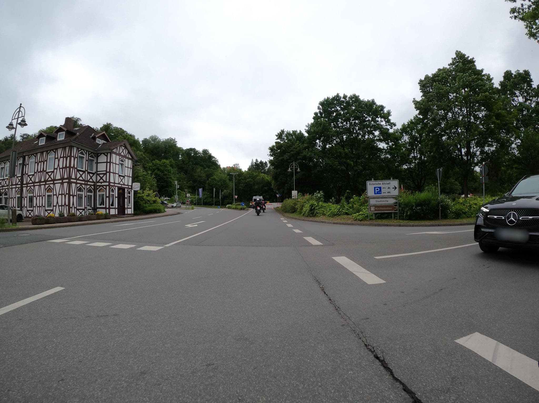 Street view near Pension Sonnenschein, Bodenwerder — © Langfahrer (CC BY-SA · Mapillary)