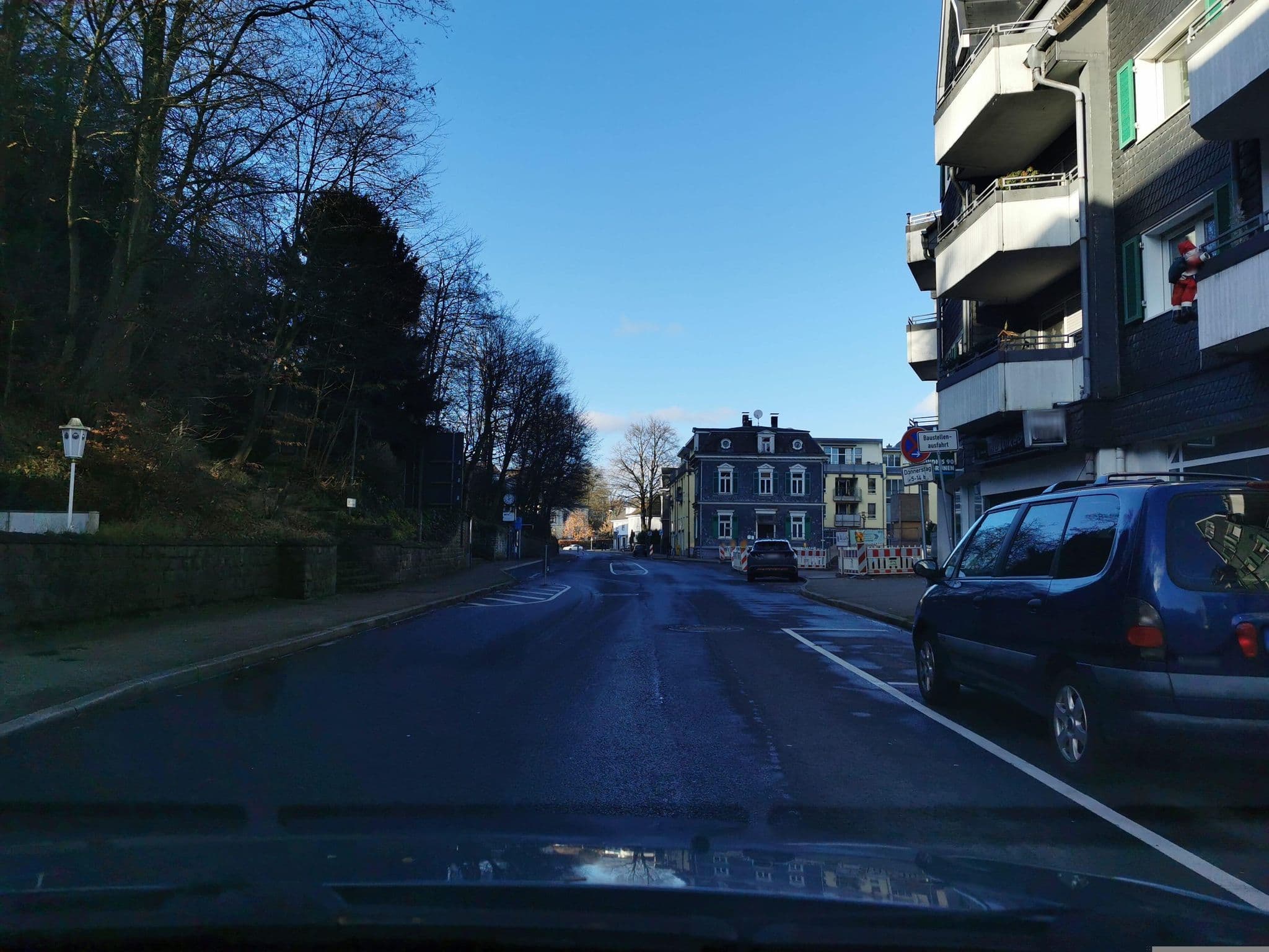 Street view near Hotel Restaurant Kniep, Hückeswagen — © ASRvw (CC BY-SA · Mapillary)