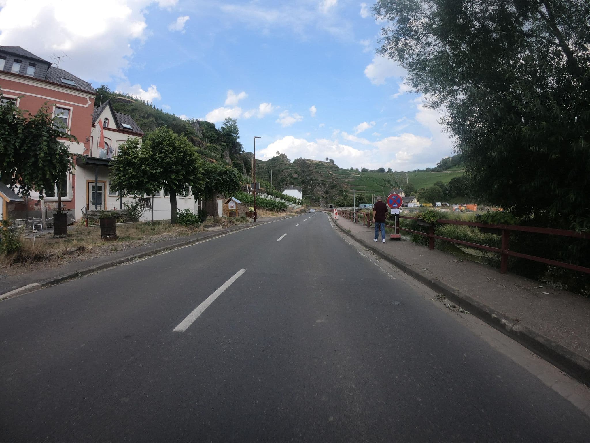 Street view near Hotel Kläs & Sohn, Altenahr — © joostjakob (CC BY-SA · Mapillary)