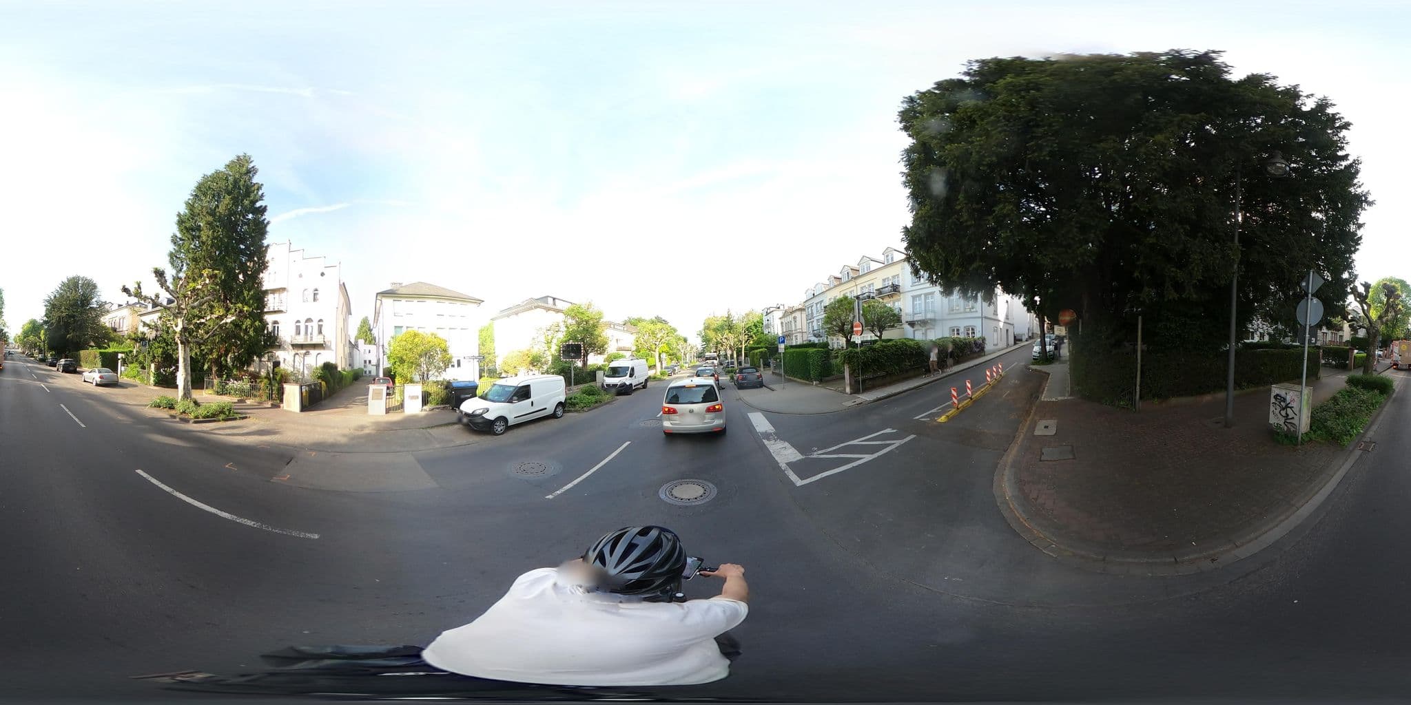 Street view near Haus Miramonte, Bad Homburg vor der Höhe — © Planungsgesellschaft_RV-K (CC BY-SA · Mapillary)