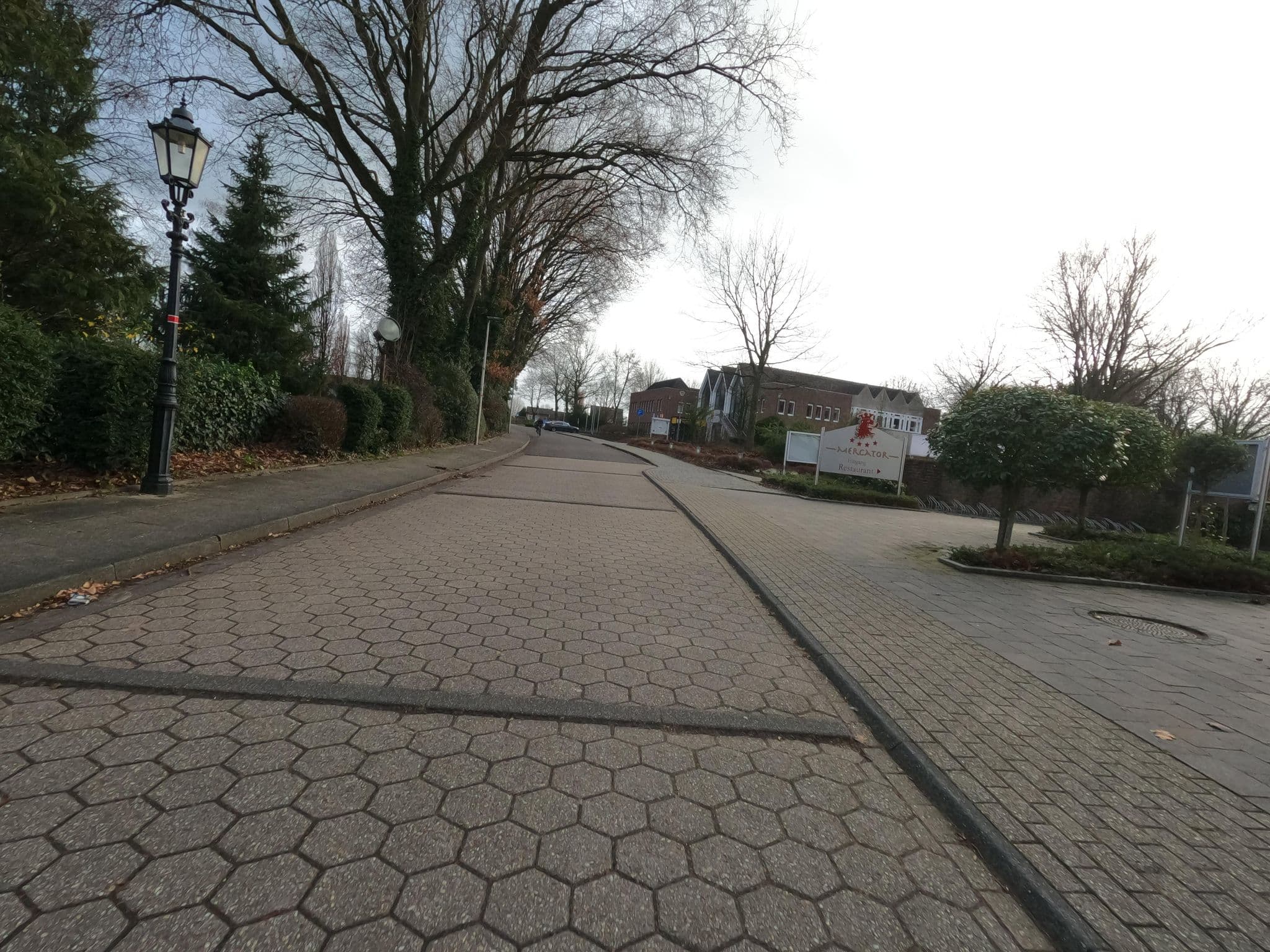Street view near Mercator Hotel-Restaurant, Gangelt — © hektor1989 (CC BY-SA · Mapillary)
