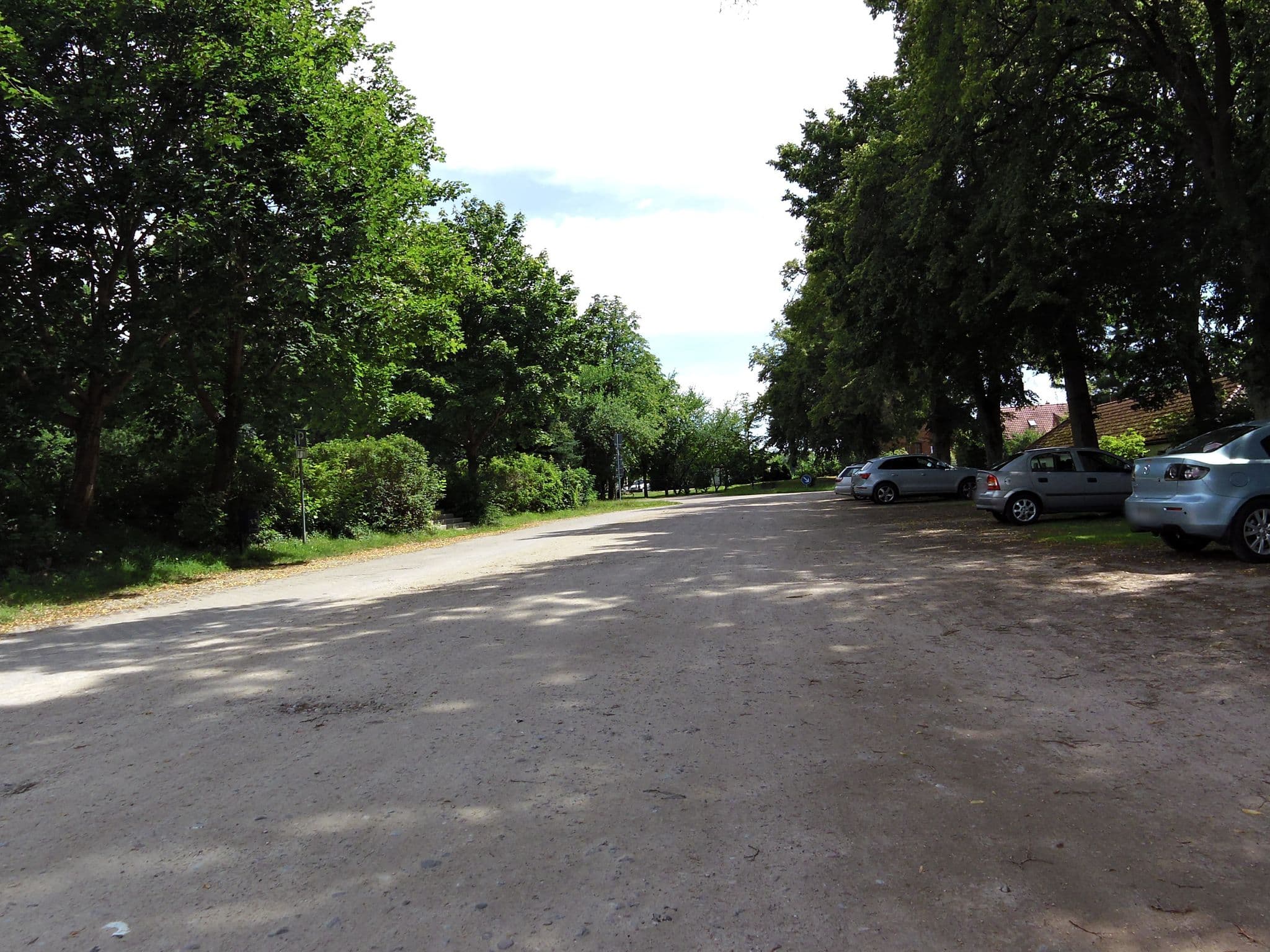 Street view near Ferienhäuser Petra Asmuss, Loitz — © zoegglmeyr (CC BY-SA · Mapillary)