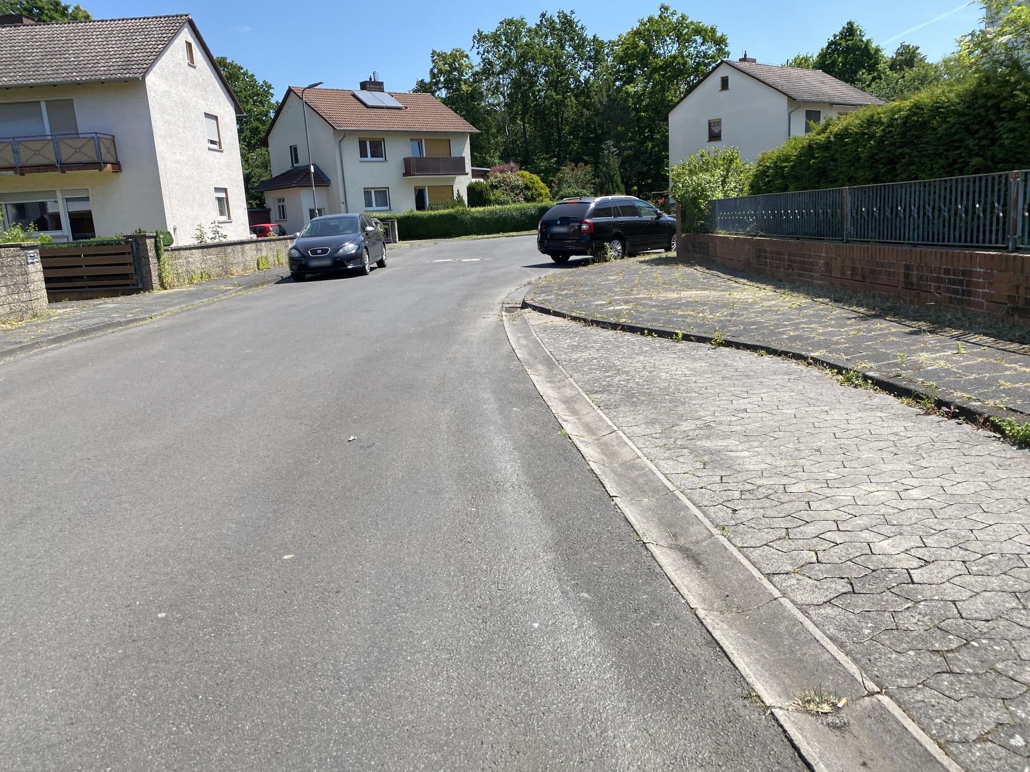 Street view near Ferienwohnungen in Gießen, Wieseck — © troher15 (CC BY-SA · Mapillary)