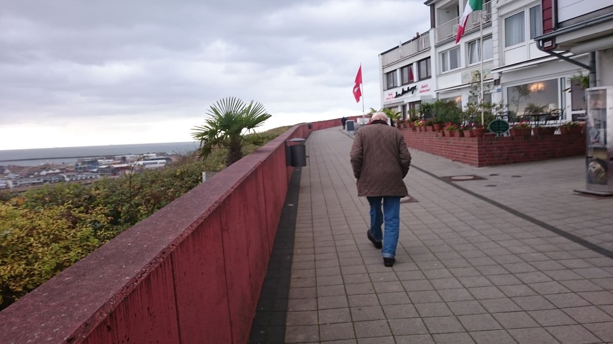 Street view near Hotel Meeresblick, Helgoland — © thx (CC BY-SA · Mapillary)