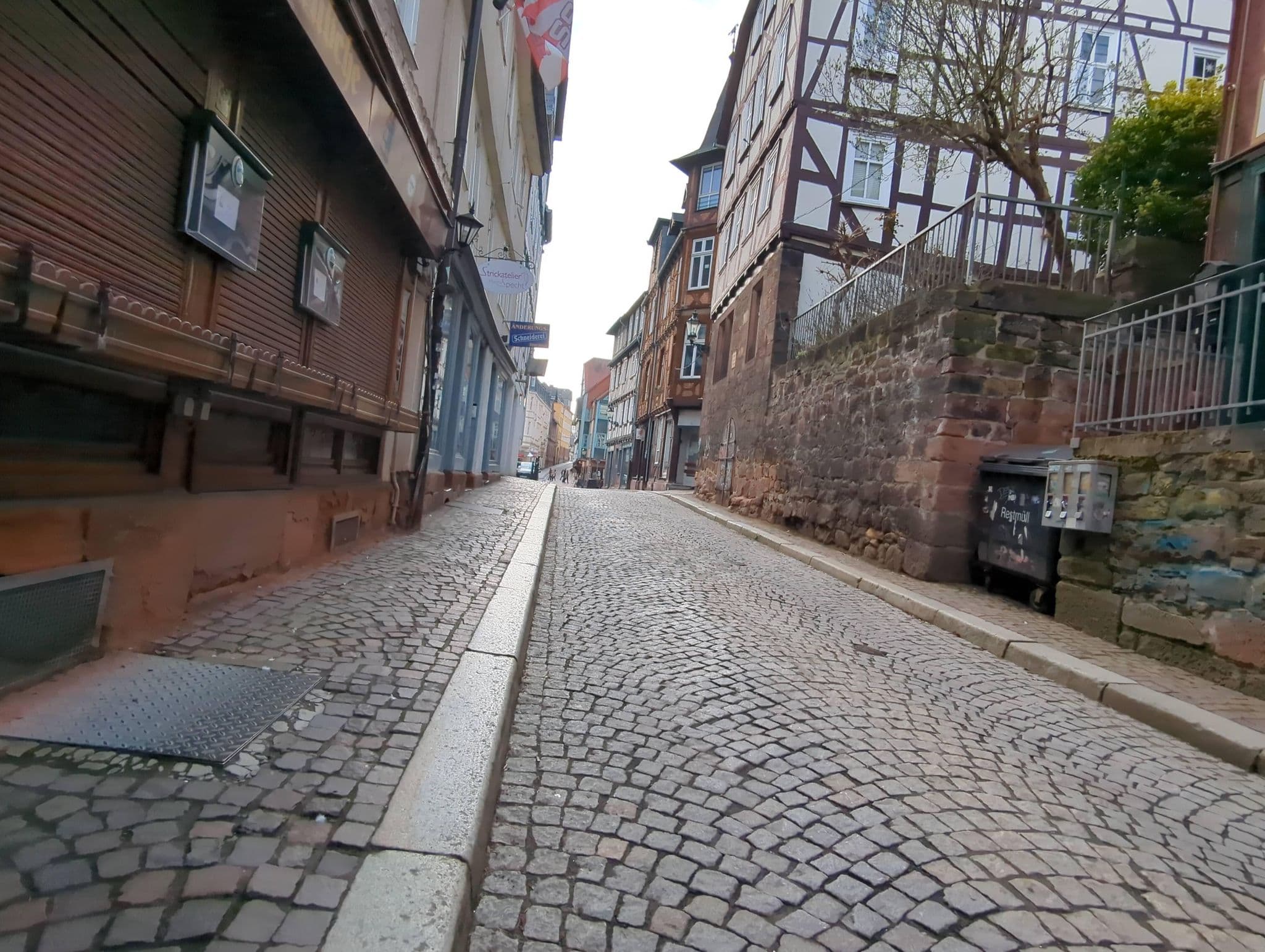 Street view near Hesse-Stübche, Marburg an der Lahn — © miguel_andrade (CC BY-SA · Mapillary)