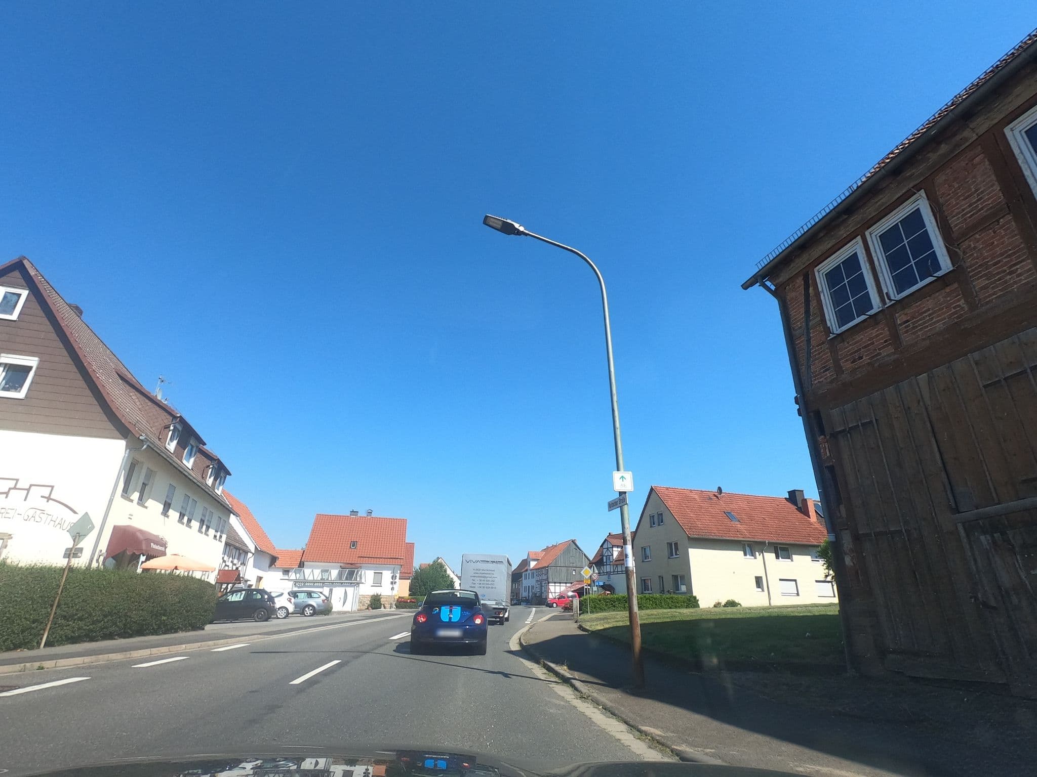 Street view near Zur Weidelsburg, Wolfhagen — © countzero5 (CC BY-SA · Mapillary)
