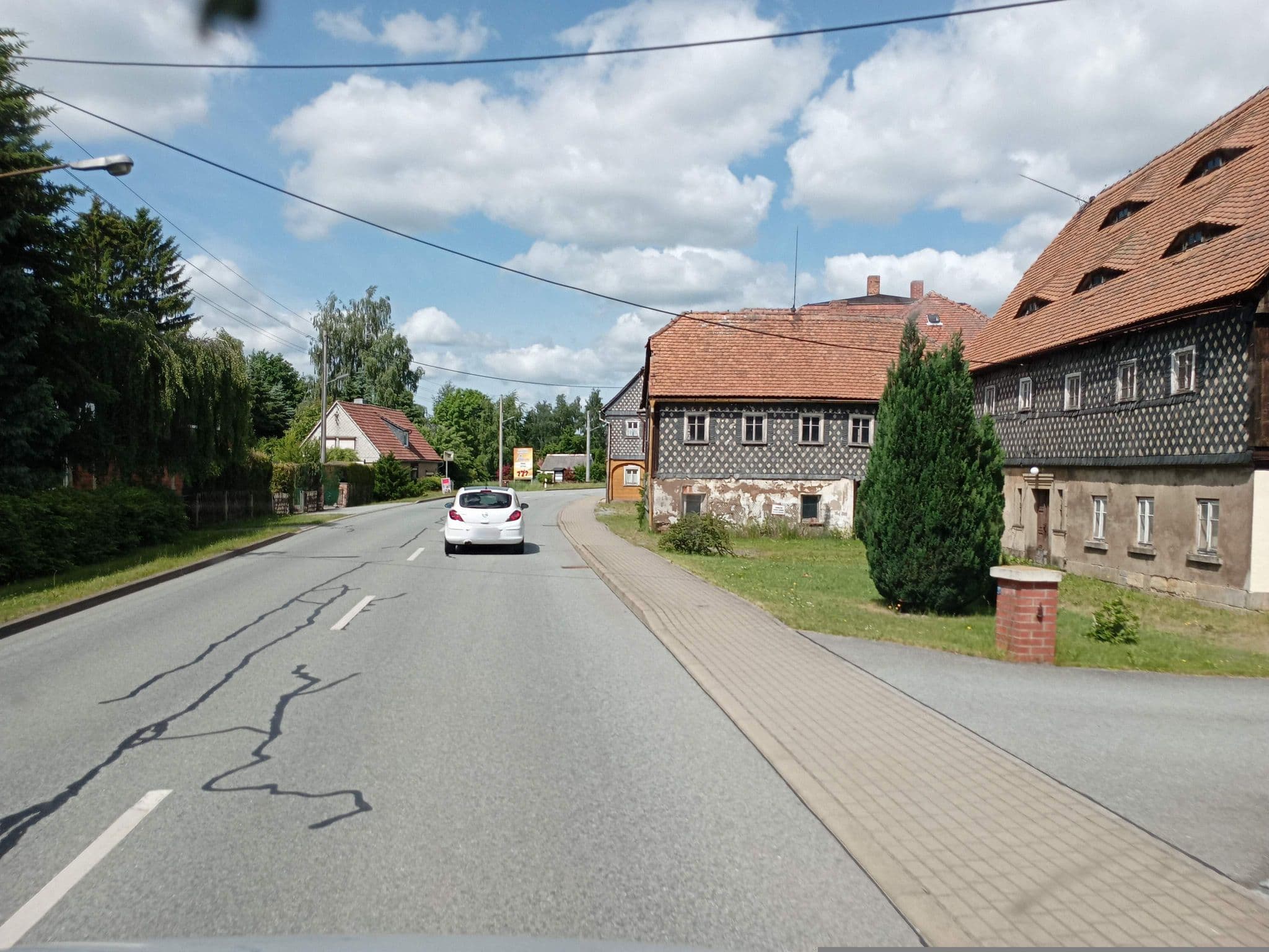 Street view near Pension Alte Näherei, Eibau — © atze02 (CC BY-SA · Mapillary)
