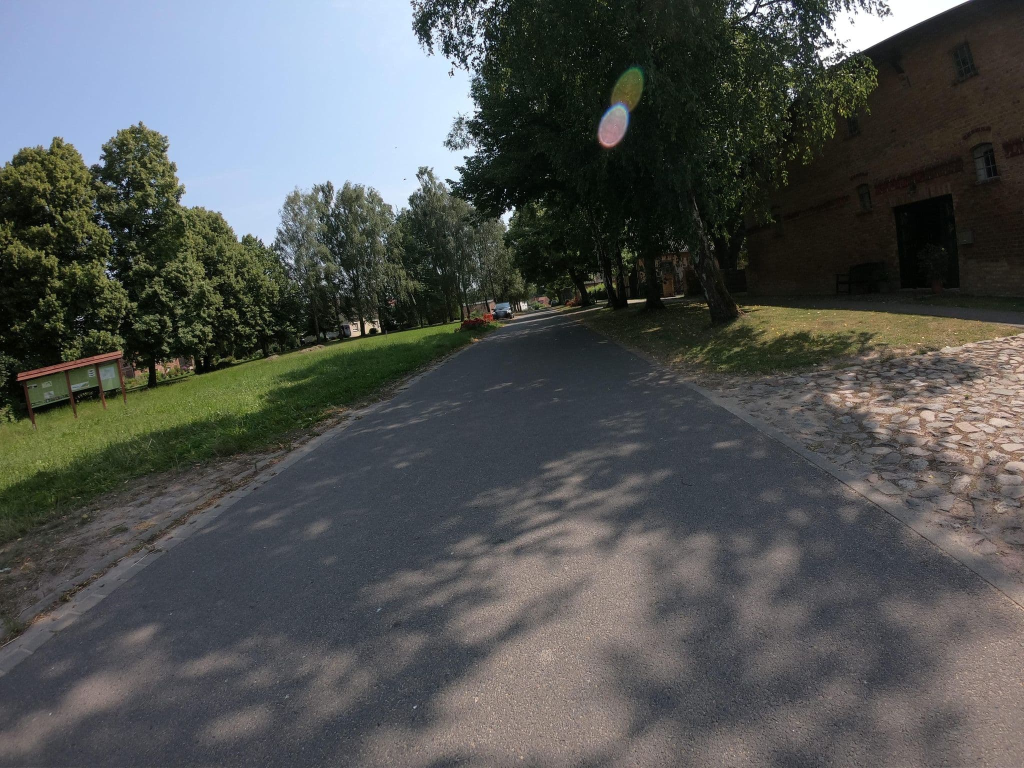 Street view near Ferienwohnung Jatho, Ducherow — © masterofnoroad (CC BY-SA · Mapillary)