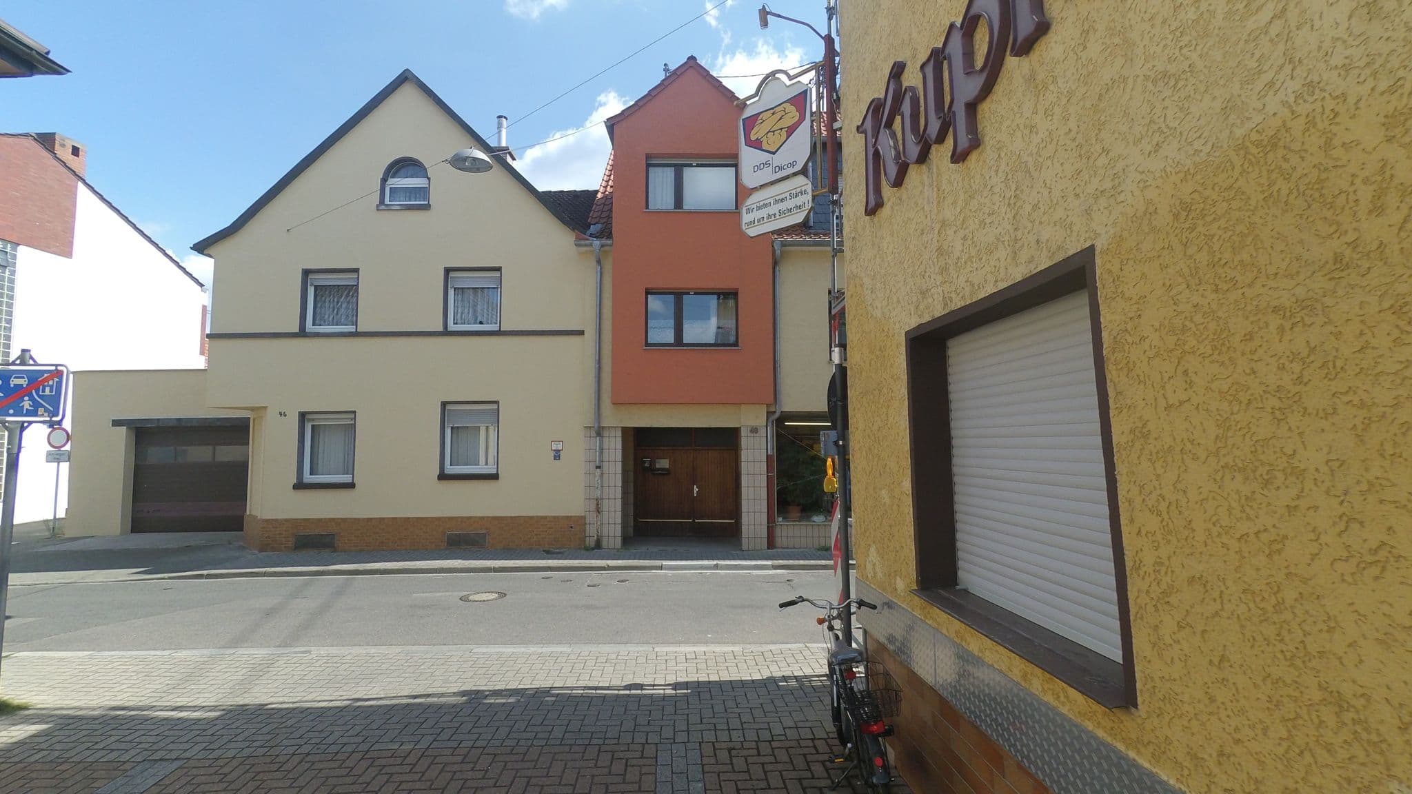 Street view near Kupferhütte, Frankenthal — © wegavision (CC BY-SA · Mapillary)
