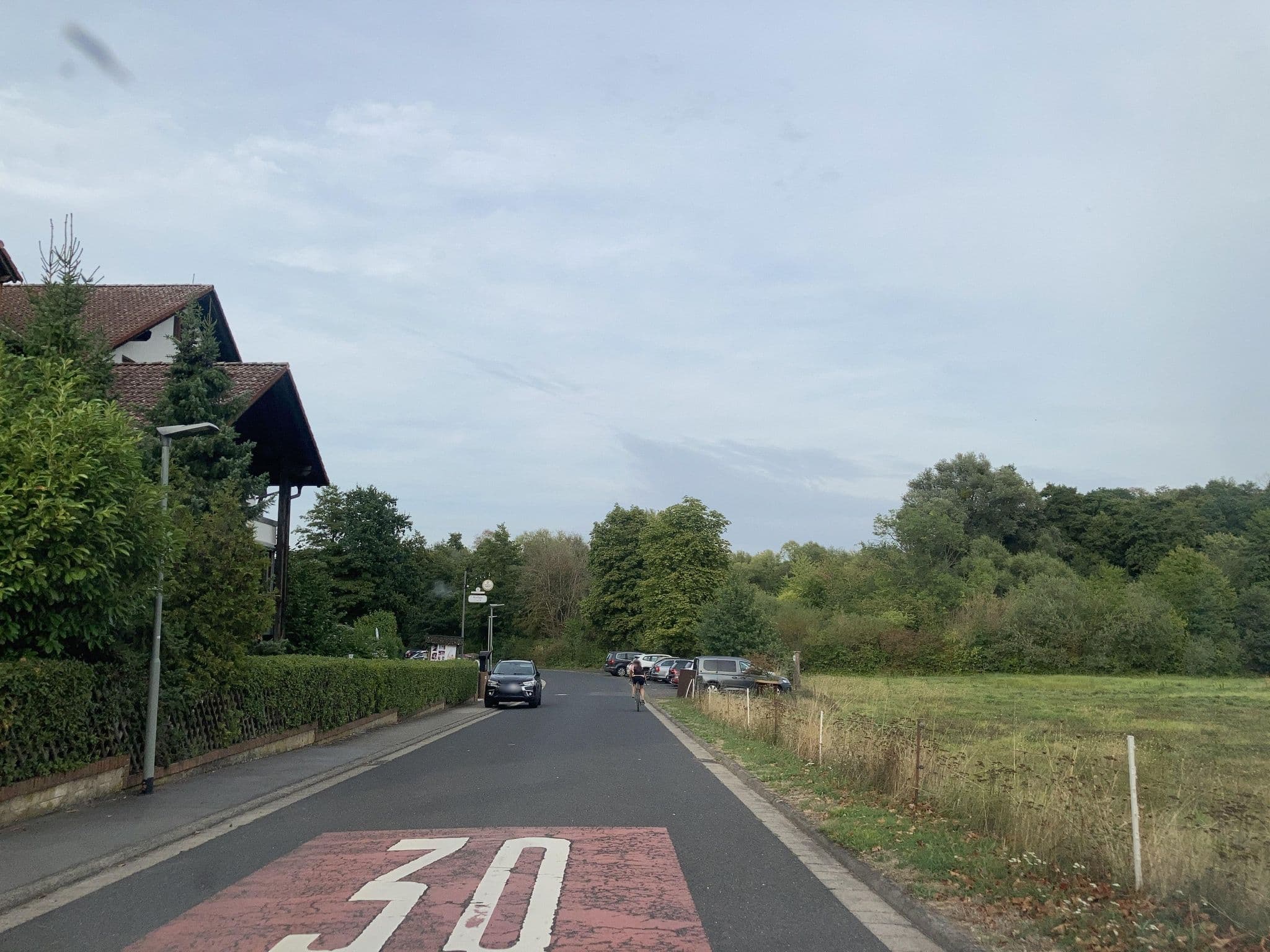Street view near Landgasthof Rotlipp, Ortenberg — © tasmaniadevil (CC BY-SA · Mapillary)