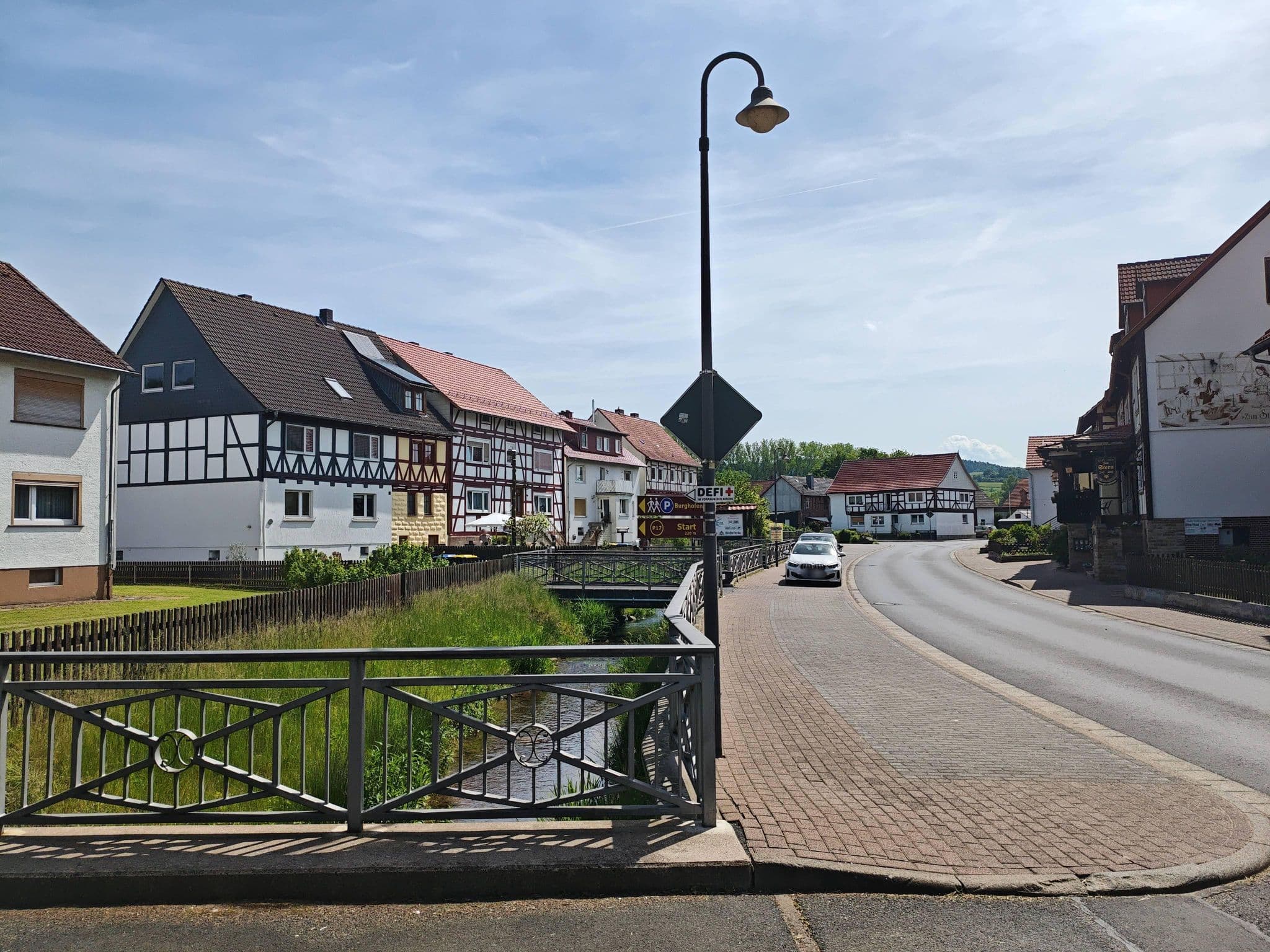 Street view near Zum Stern, Waldkappel — © ber319 (CC BY-SA · Mapillary)