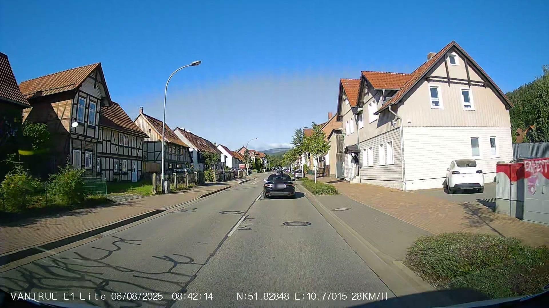 Street view near Zur neuen Quelle, Wernigerode — © Hightower- (CC BY-SA · Mapillary)