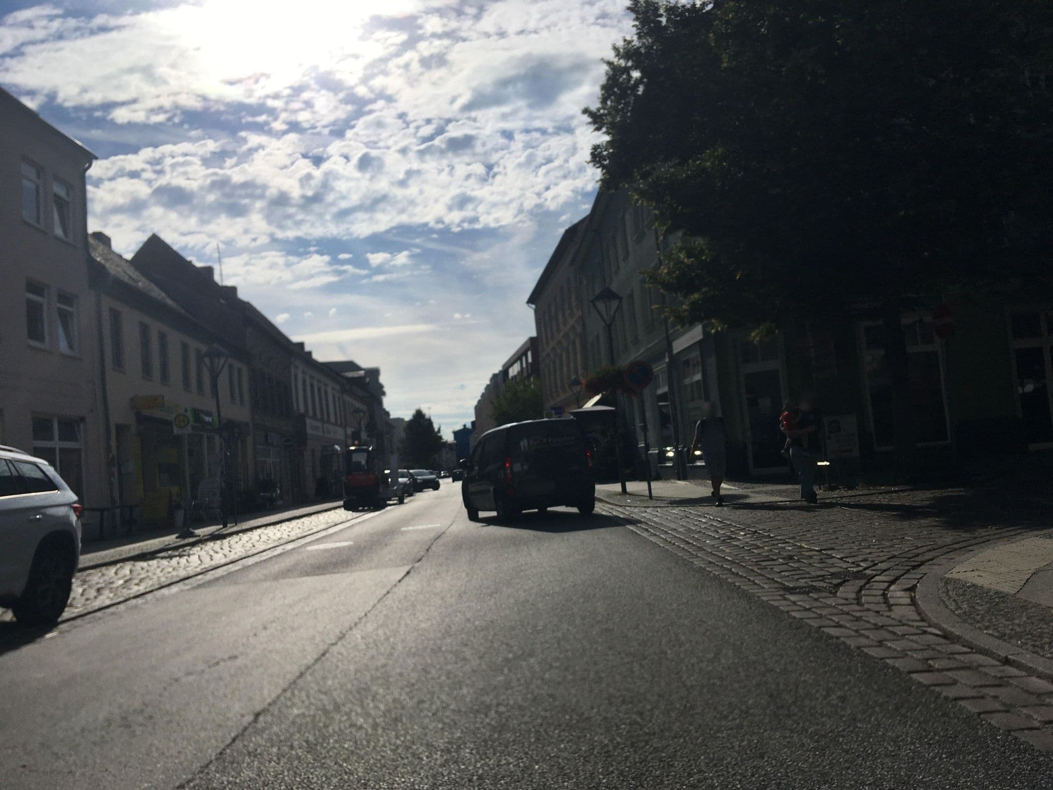 Street view near Zum Zicken-Schulze, Bernau bei Berlin — © carlheinz (CC BY-SA · Mapillary)