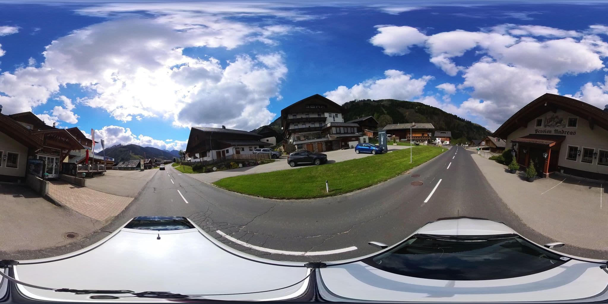 Street view near Der Oswalderhof, Sillian — © osmplus_org (CC BY-SA · Mapillary)