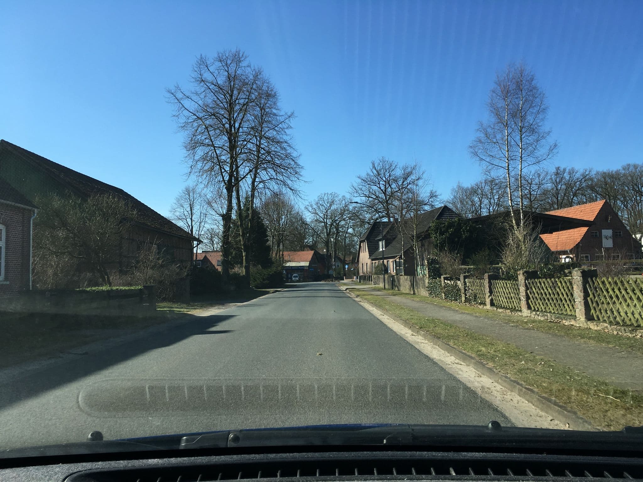 Street view near Zur Alten Mühle, Hemslingen — © hotteliene (CC BY-SA · Mapillary)