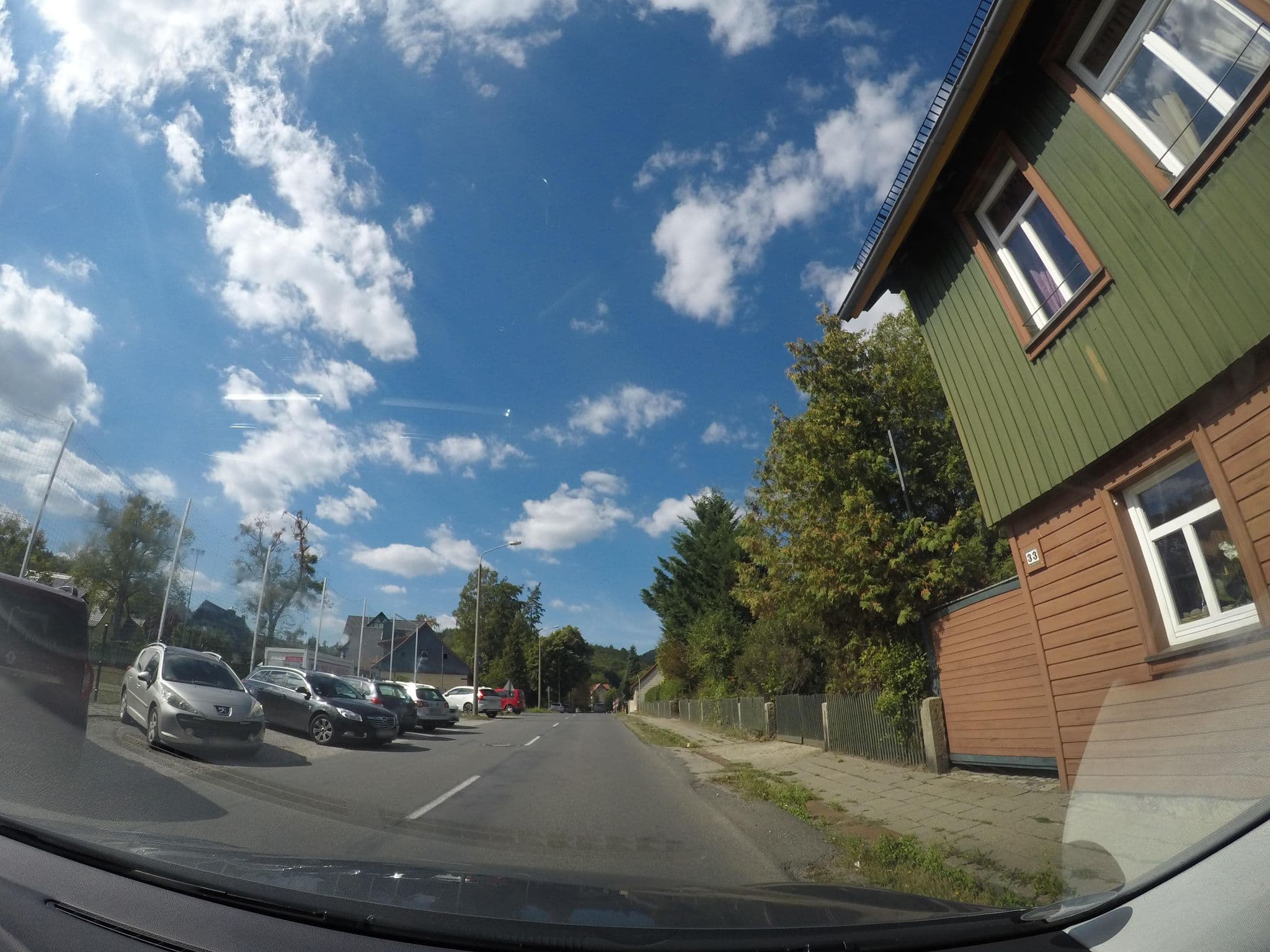 Street view near Hasseröder Hof, Wernigerode — © sunnyteater (CC BY-SA · Mapillary)