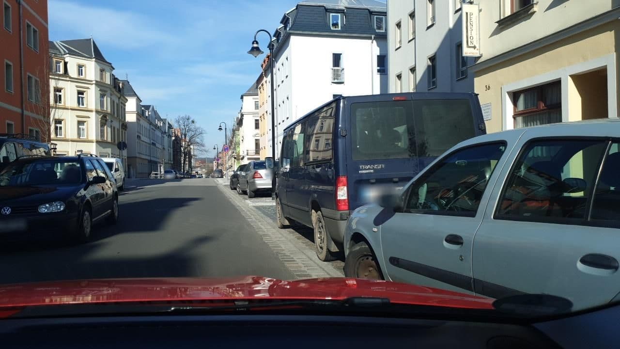 Street view near Pension Pieschen Dresden, Mickten — © ogniretzlab (CC BY-SA · Mapillary)