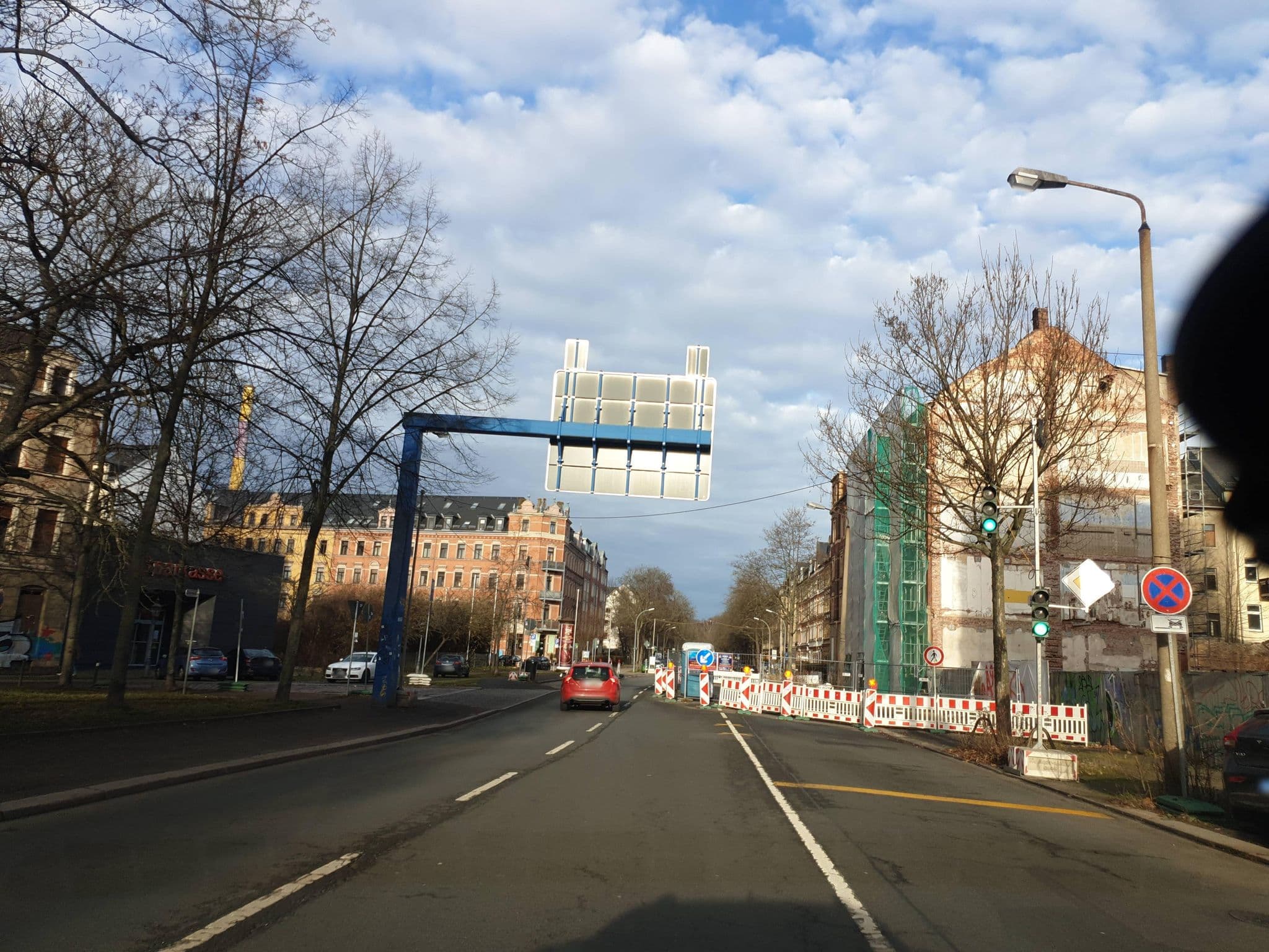 Street view near Emmi am Zöllnerplatz, Chemnitz — © canislupus (CC BY-SA · Mapillary)