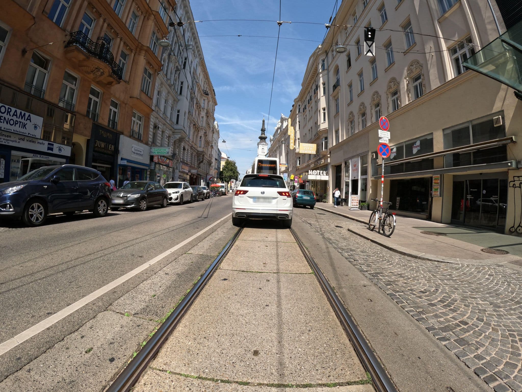 Street view near SO/ Vienna, Vienna — © erias (CC BY-SA · Mapillary)