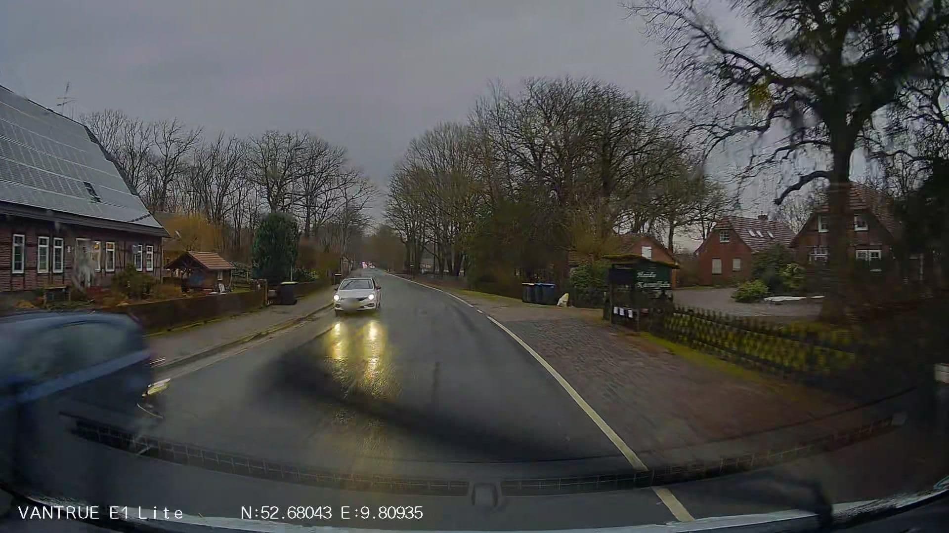 Street view near Ferienhaus/-wohnung Diershof, Wietze — © Hightower- (CC BY-SA · Mapillary)