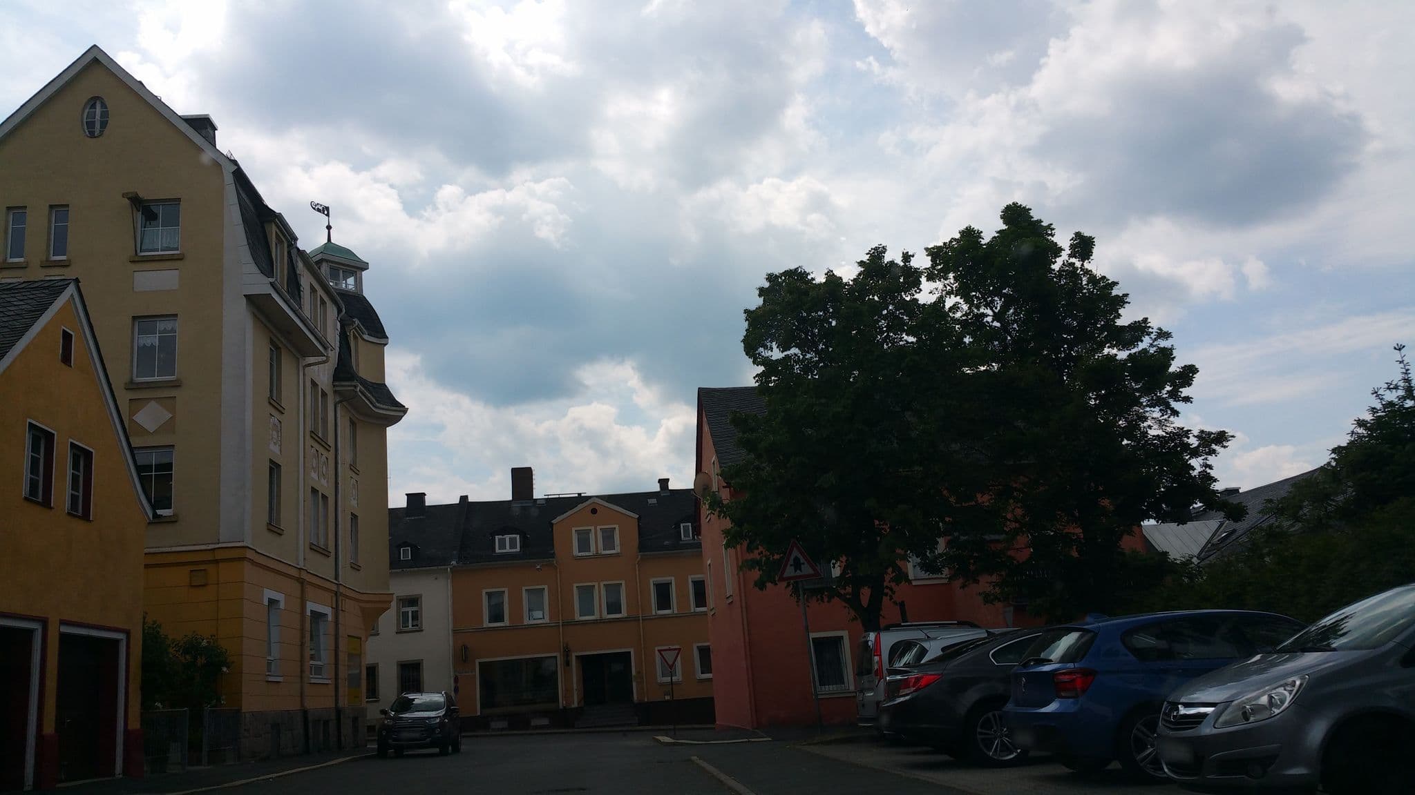 Street view near Pension Café Reingold, Schwarzenbach an der Saale — © b4sti4n (CC BY-SA · Mapillary)