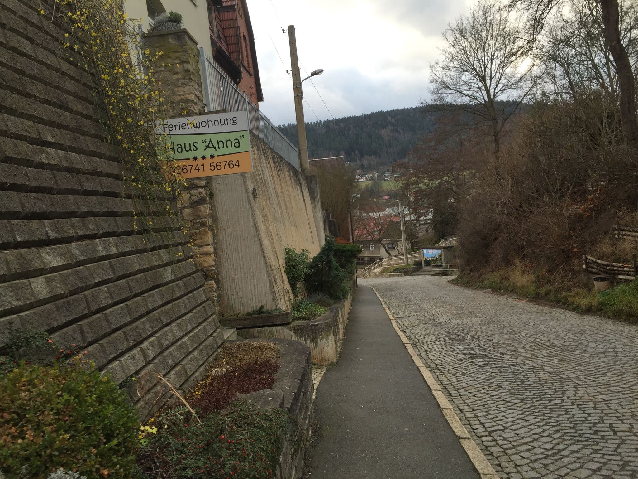 Street view near Haus "Anna", Bad Blankenburg — © ramap (CC BY-SA · Mapillary)